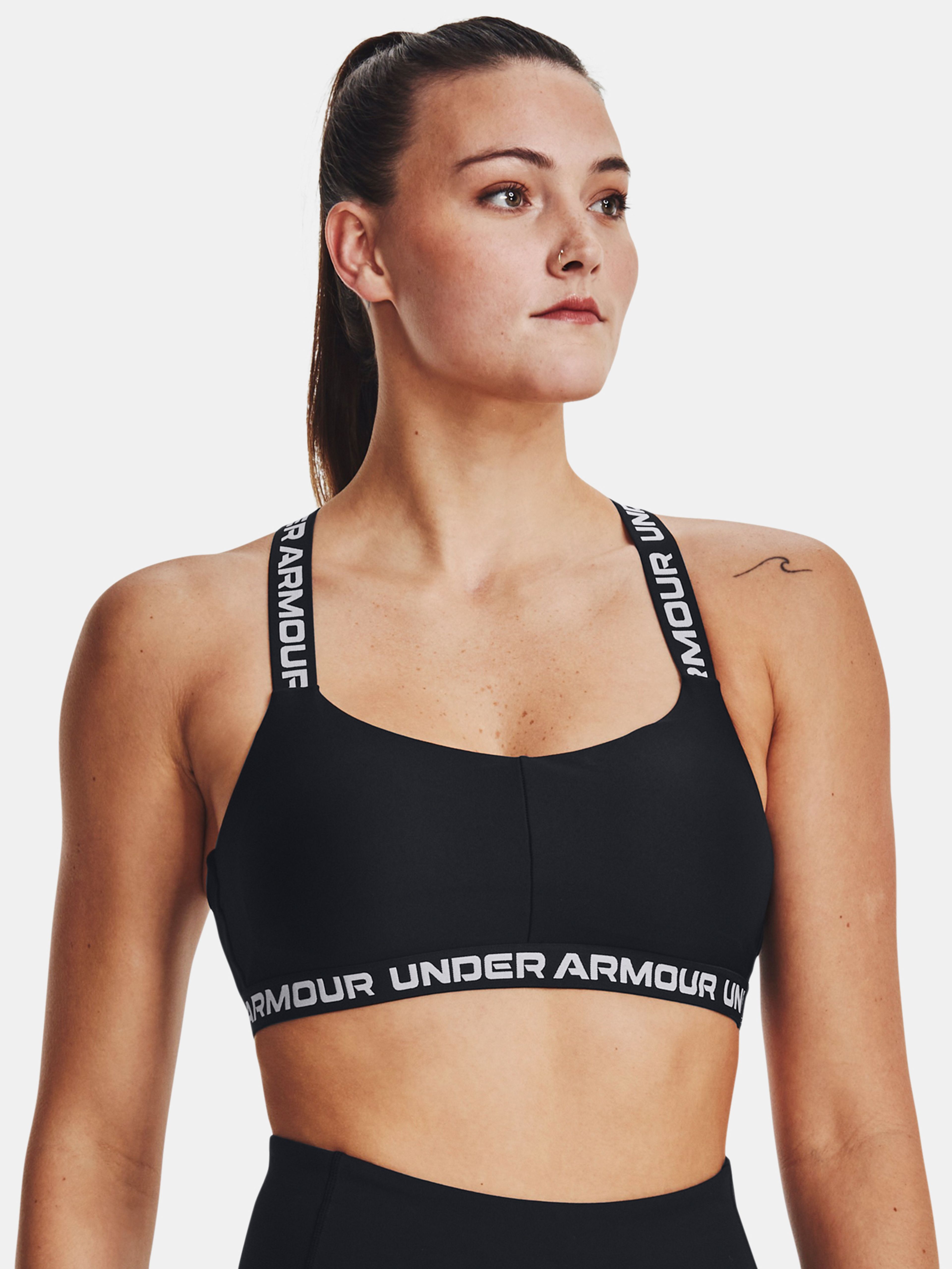 Női melltartó Under Armour UA Crossback Strappy Low-BLK