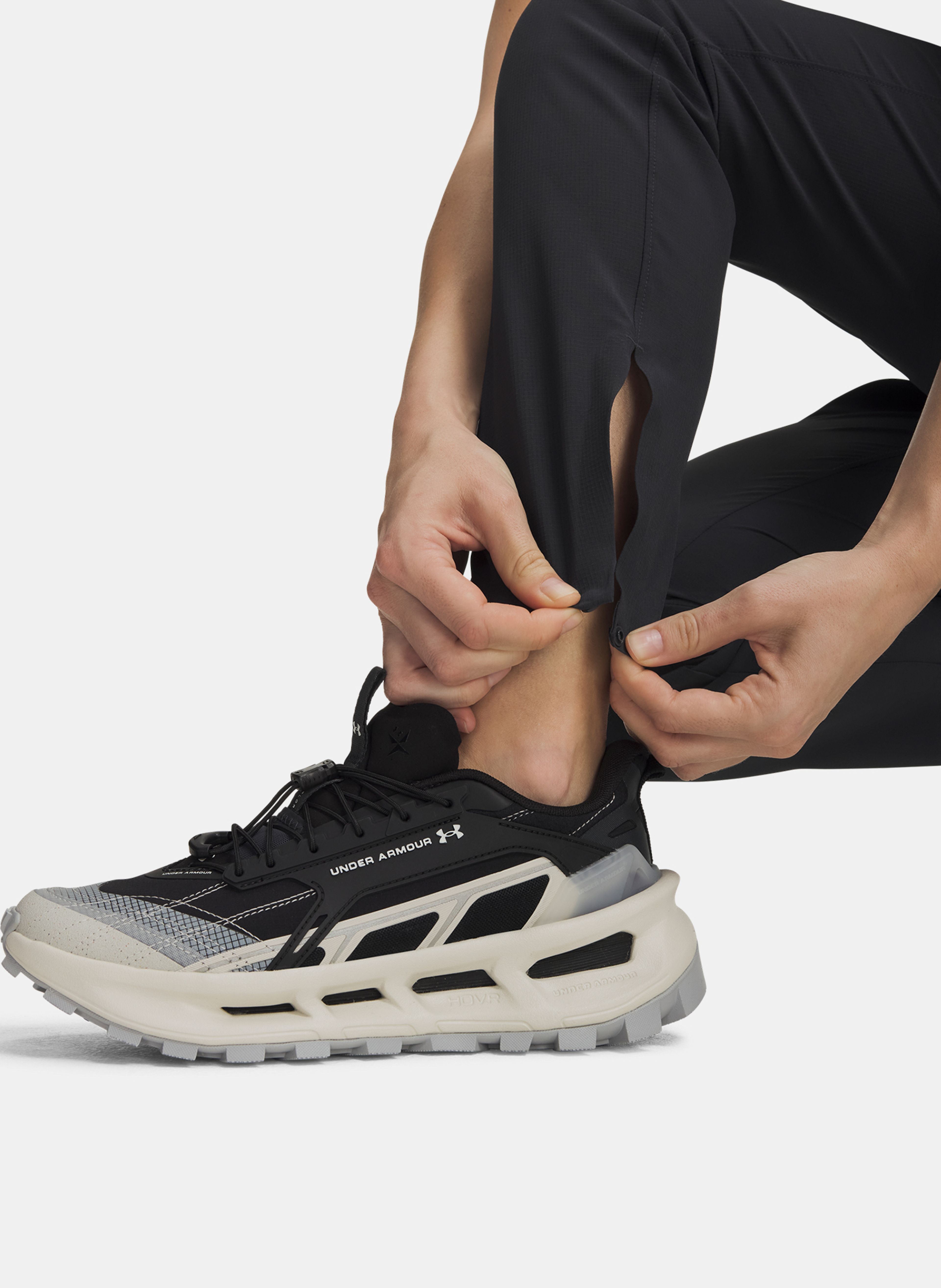 Dámské sportovní kalhoty Under Armour W Explor Treklite Pant - 004