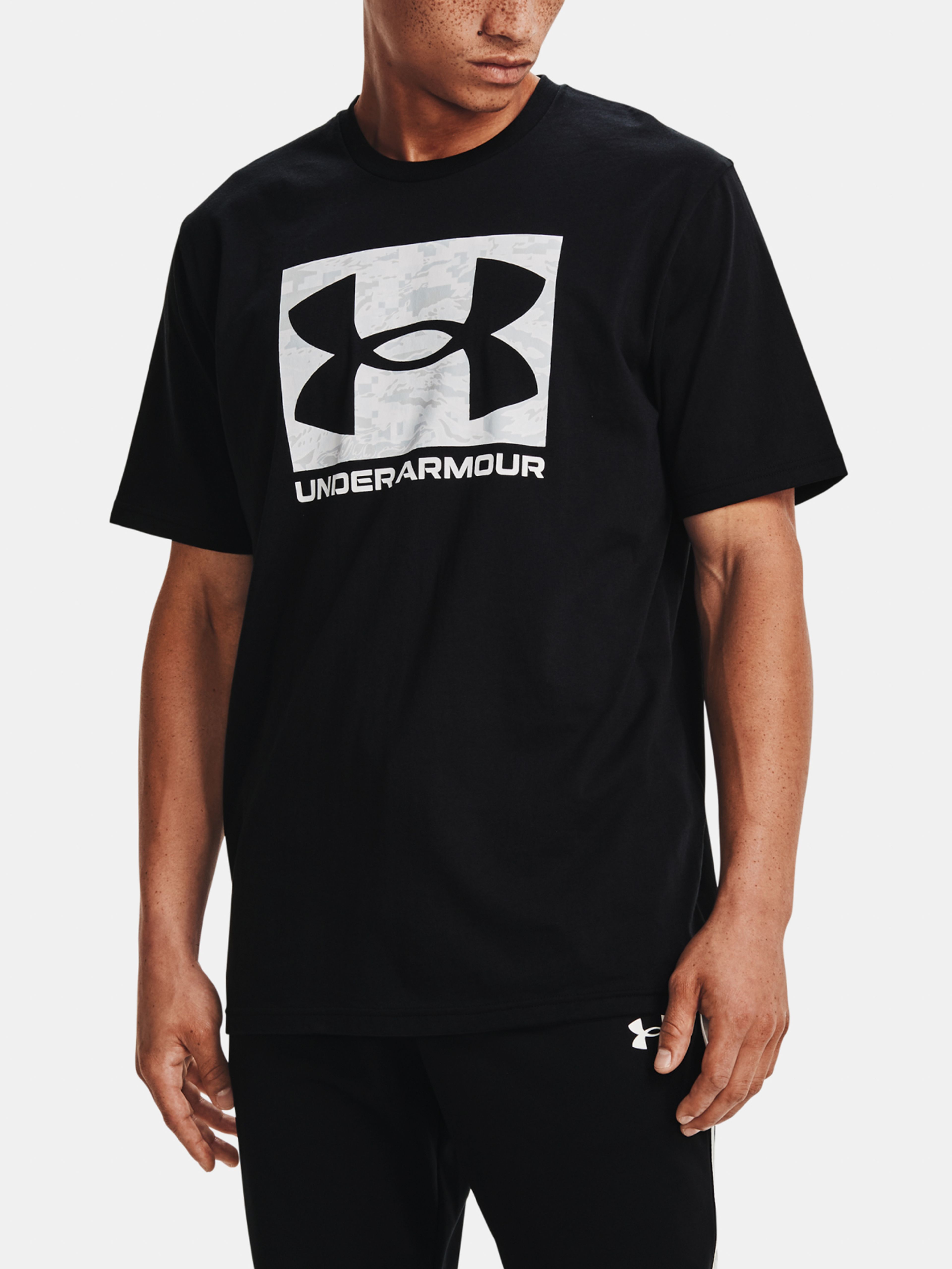 Férfi póló Under Armour ABC CAMO BOXED LOGO SS