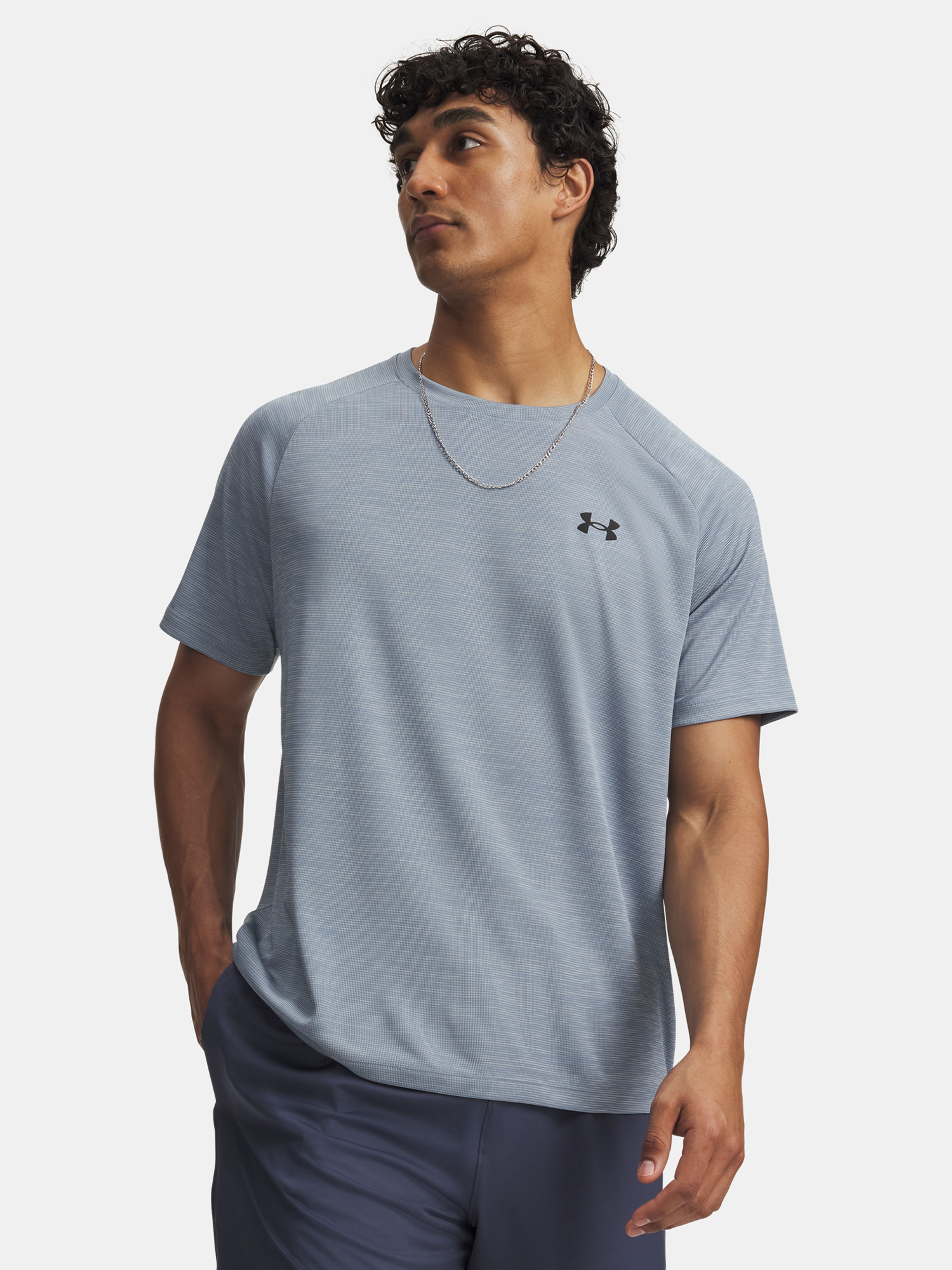 Férfi póló Under Armour UA Tech Textured SS - 001