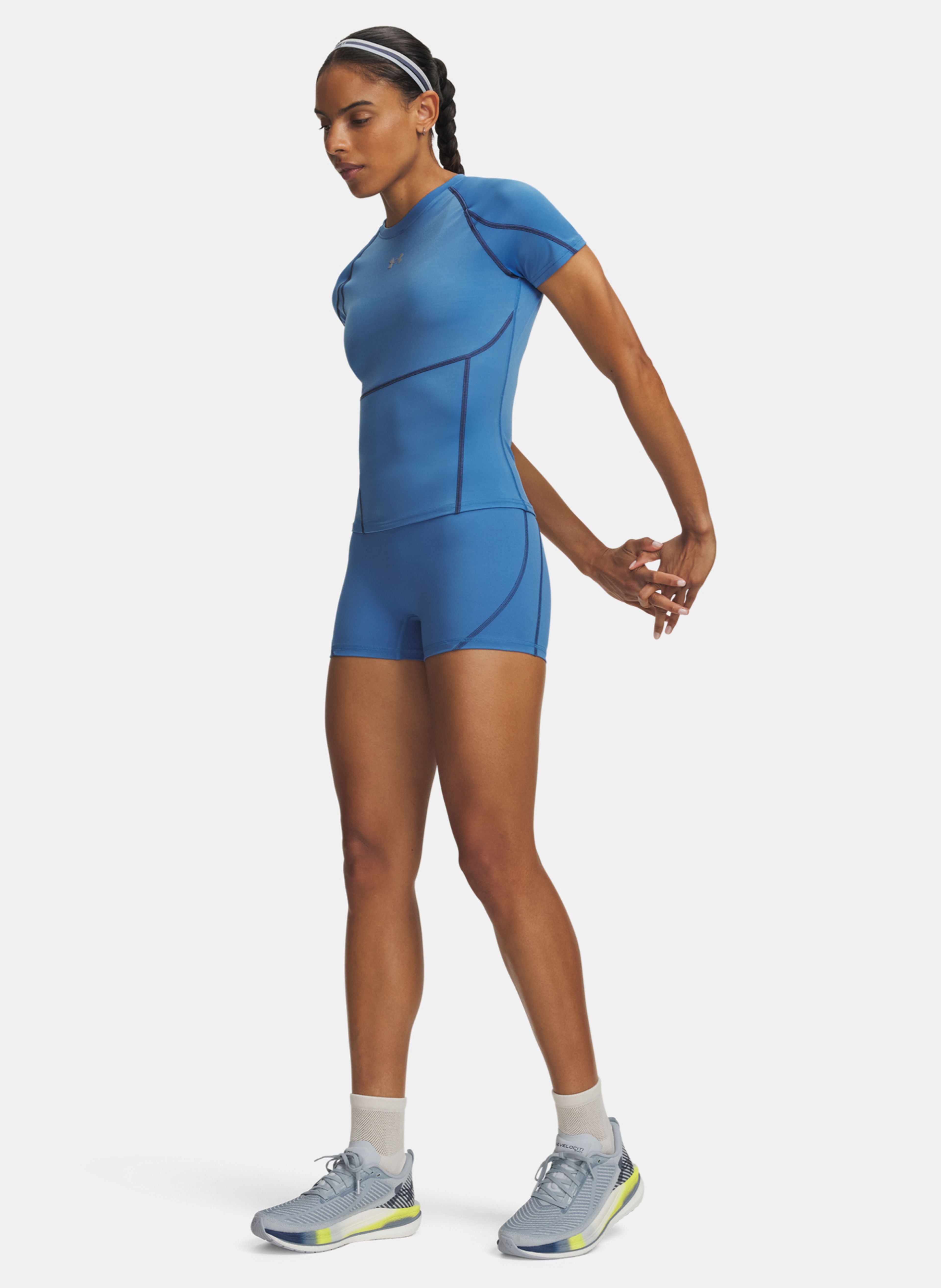 Naiste lühikesed püksid Under Armour HeatGear Elite Shorty - 004