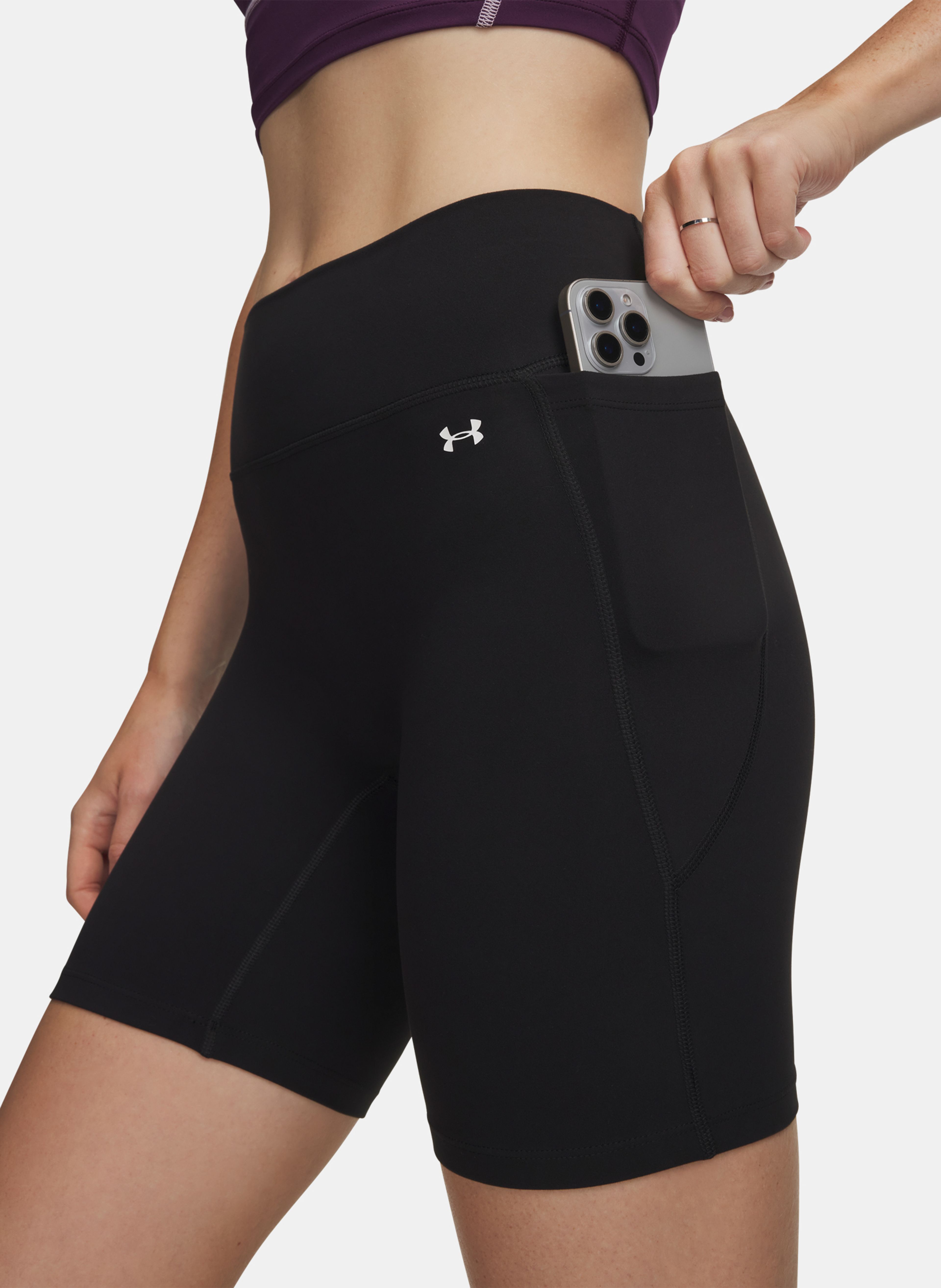 Ženske kratke hlače Under Armour Motion Bike Short - 003