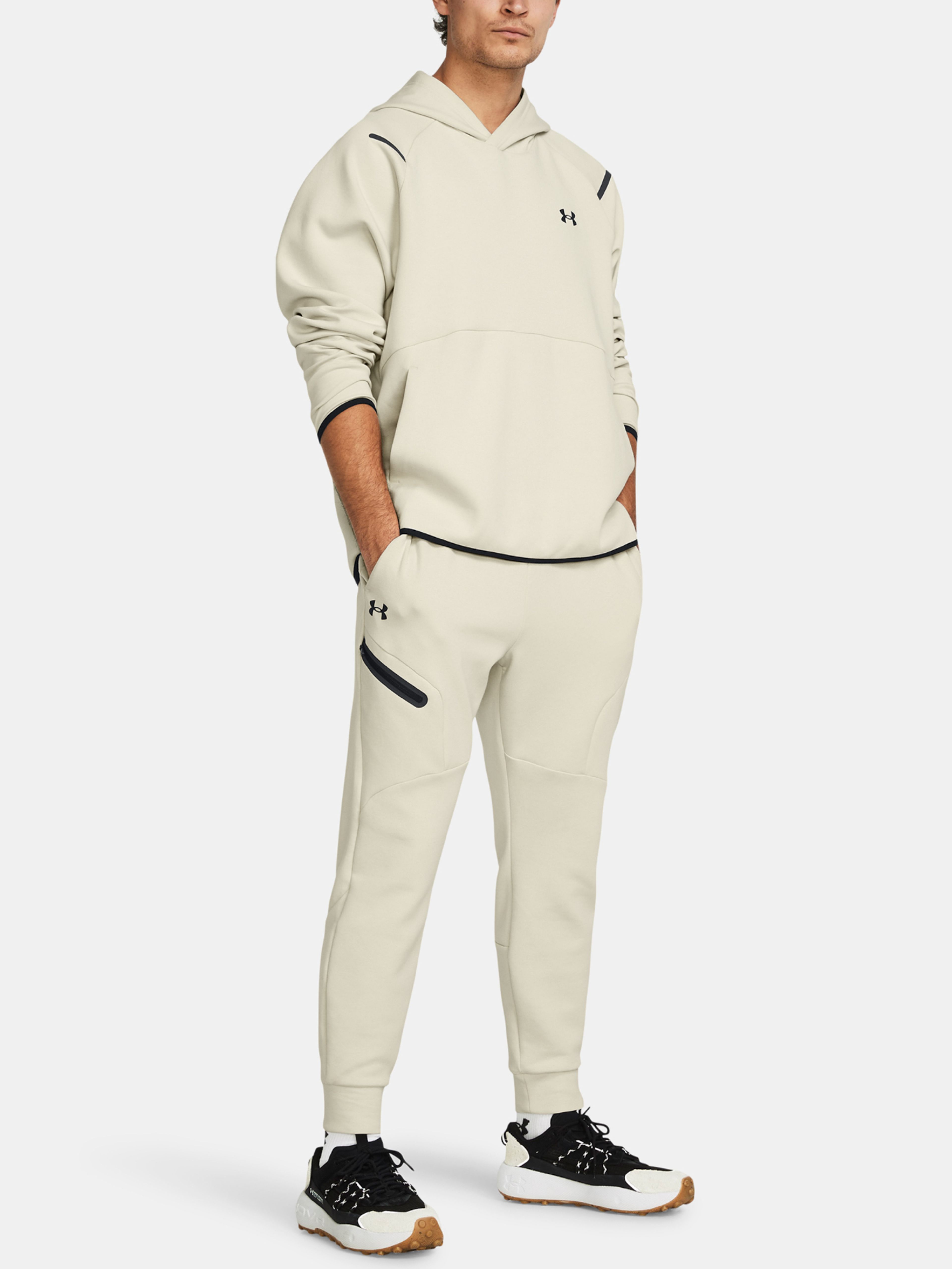 Moške spodnji del trenirke Under Armour UA Unstoppable Flc Joggers-BRN