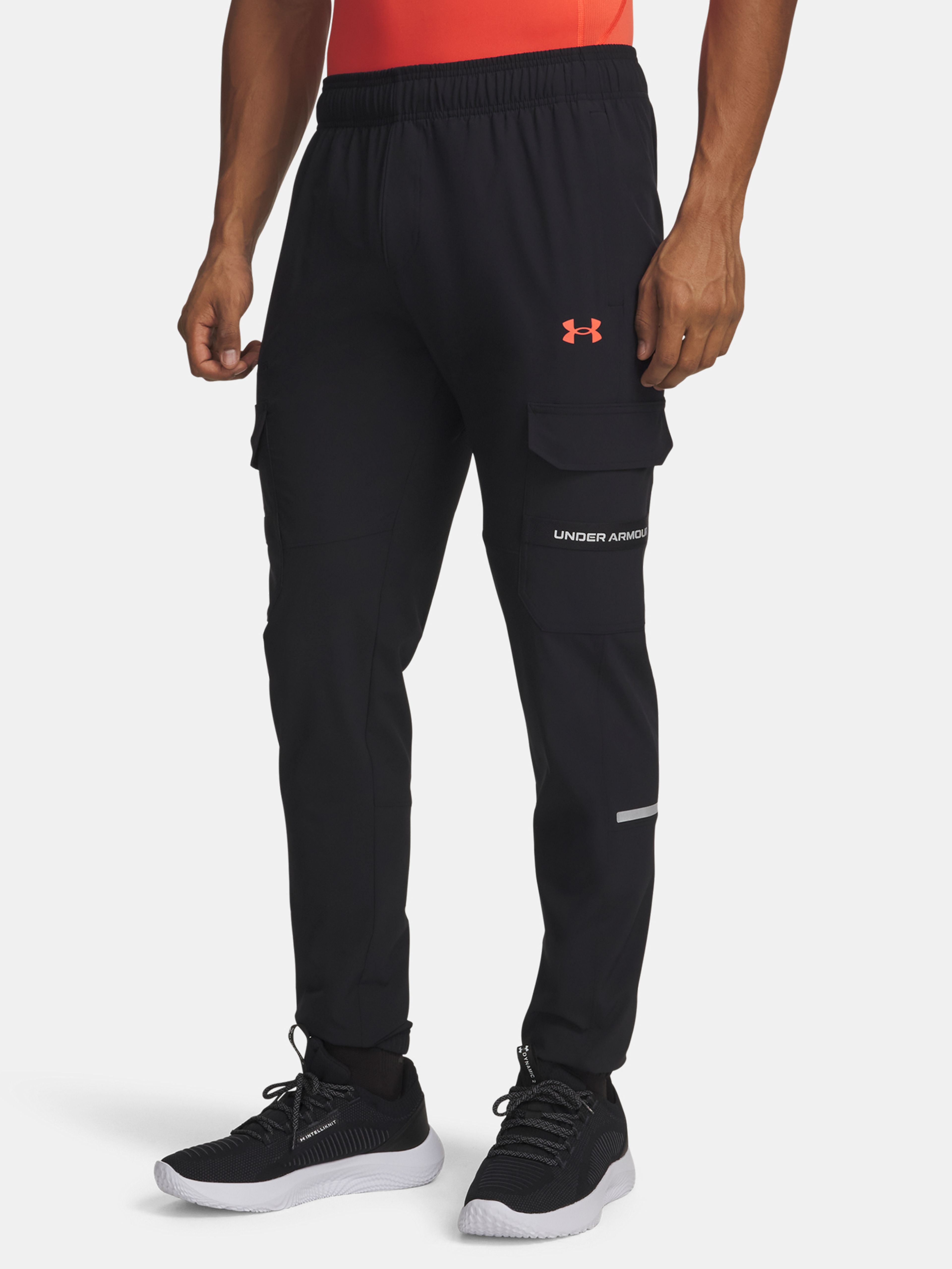Pánske športové nohavice Under Armour UA Tech Utility Woven Pant-BLK