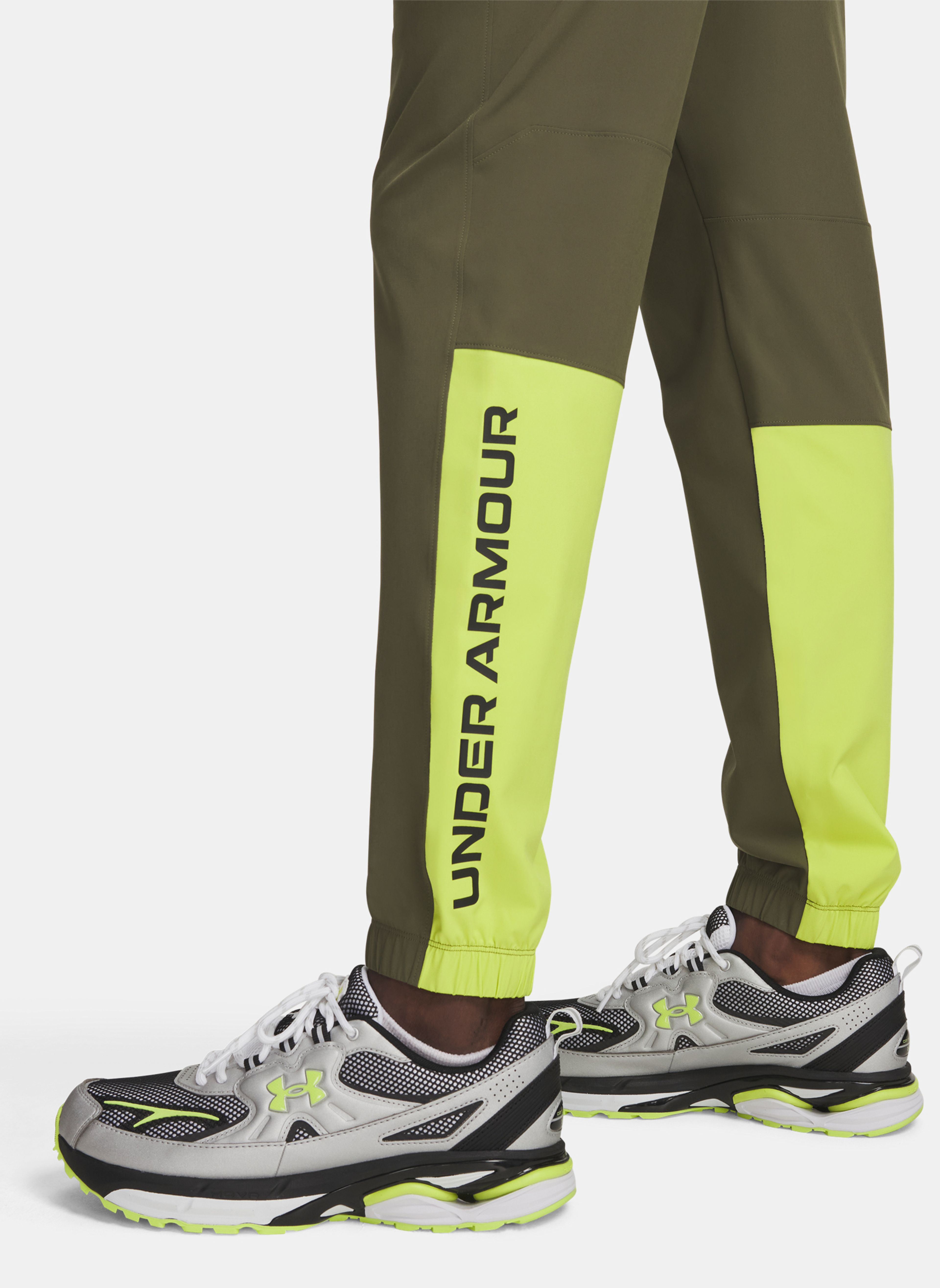 Meeste spordipüksid Under Armour UA Tech Utility Woven Pant - 003