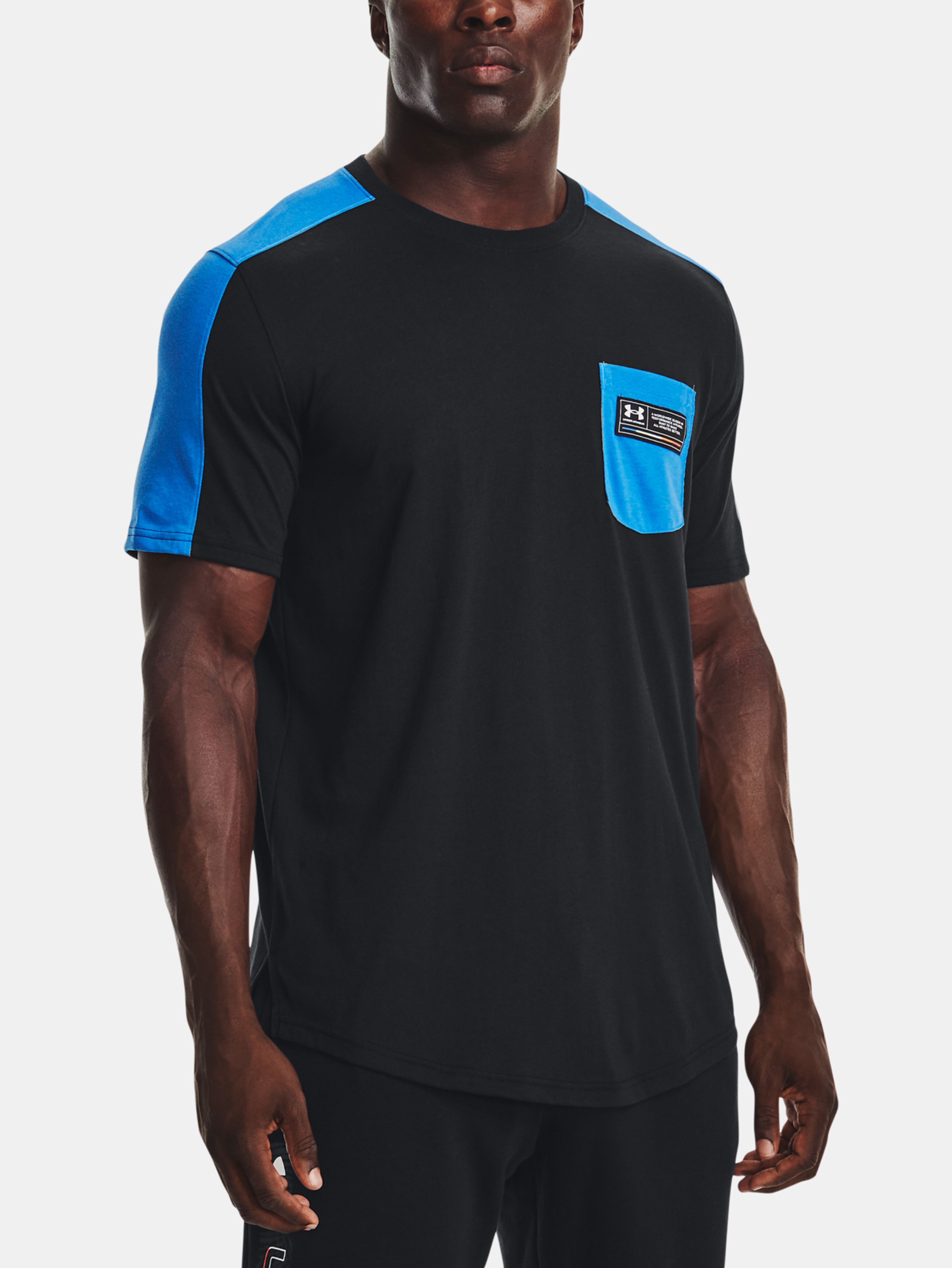 Férfi póló Under Armour UA Pocket Tee