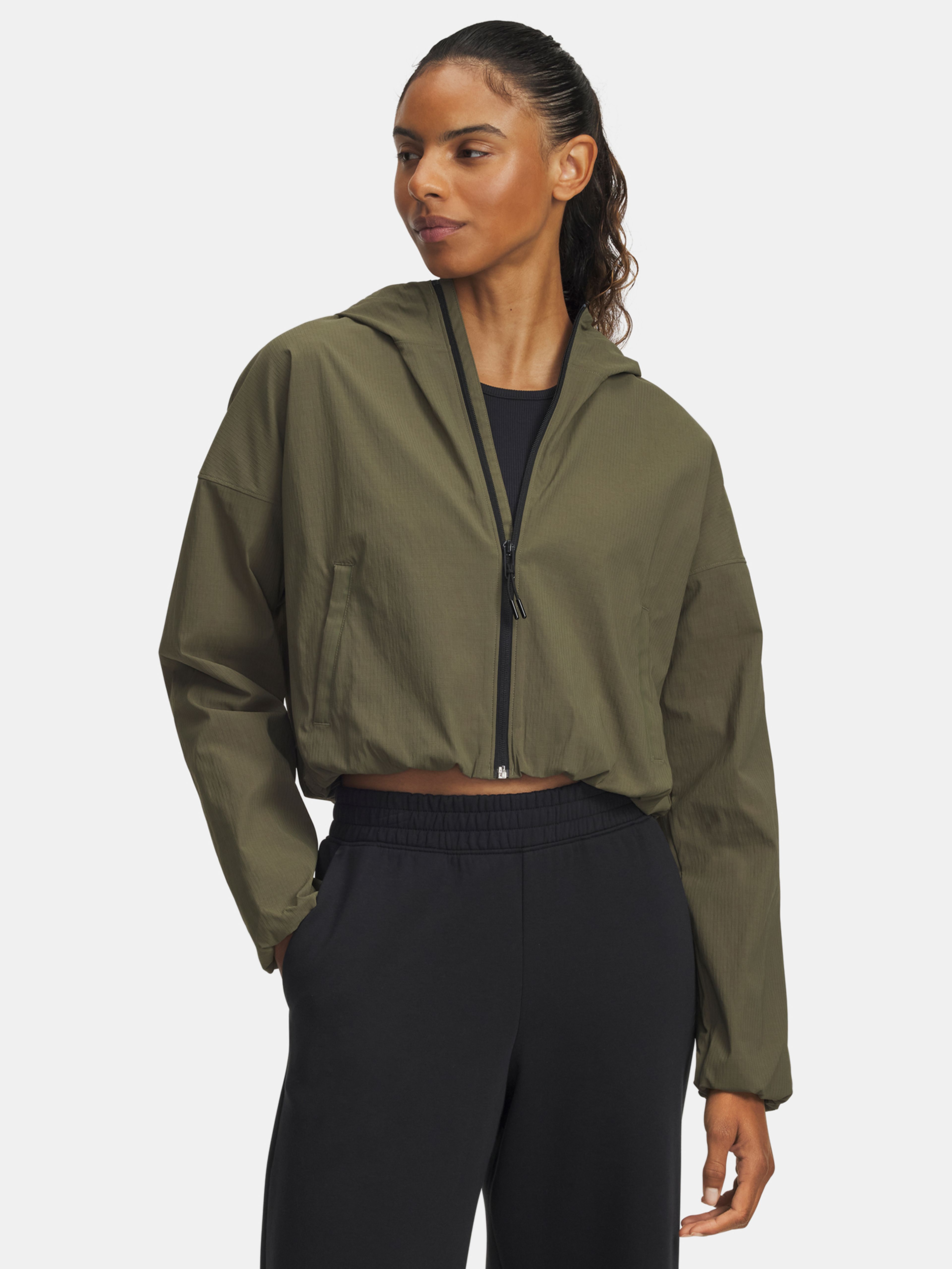 Női dzseki Under Armour Unstoppable Woven Rstop LS-GRN