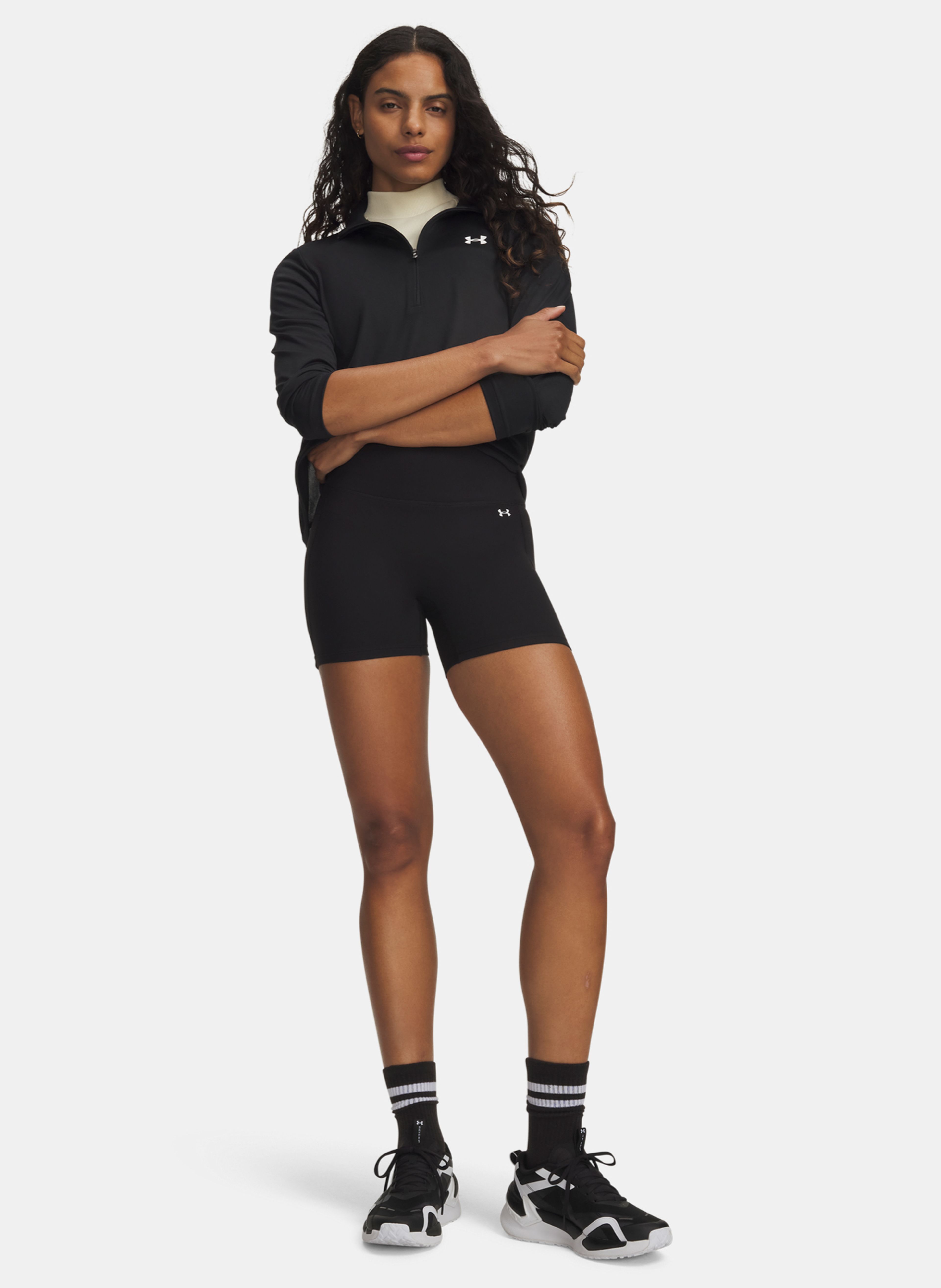 Dámské kraťasy Under Armour Motion Middy - 004