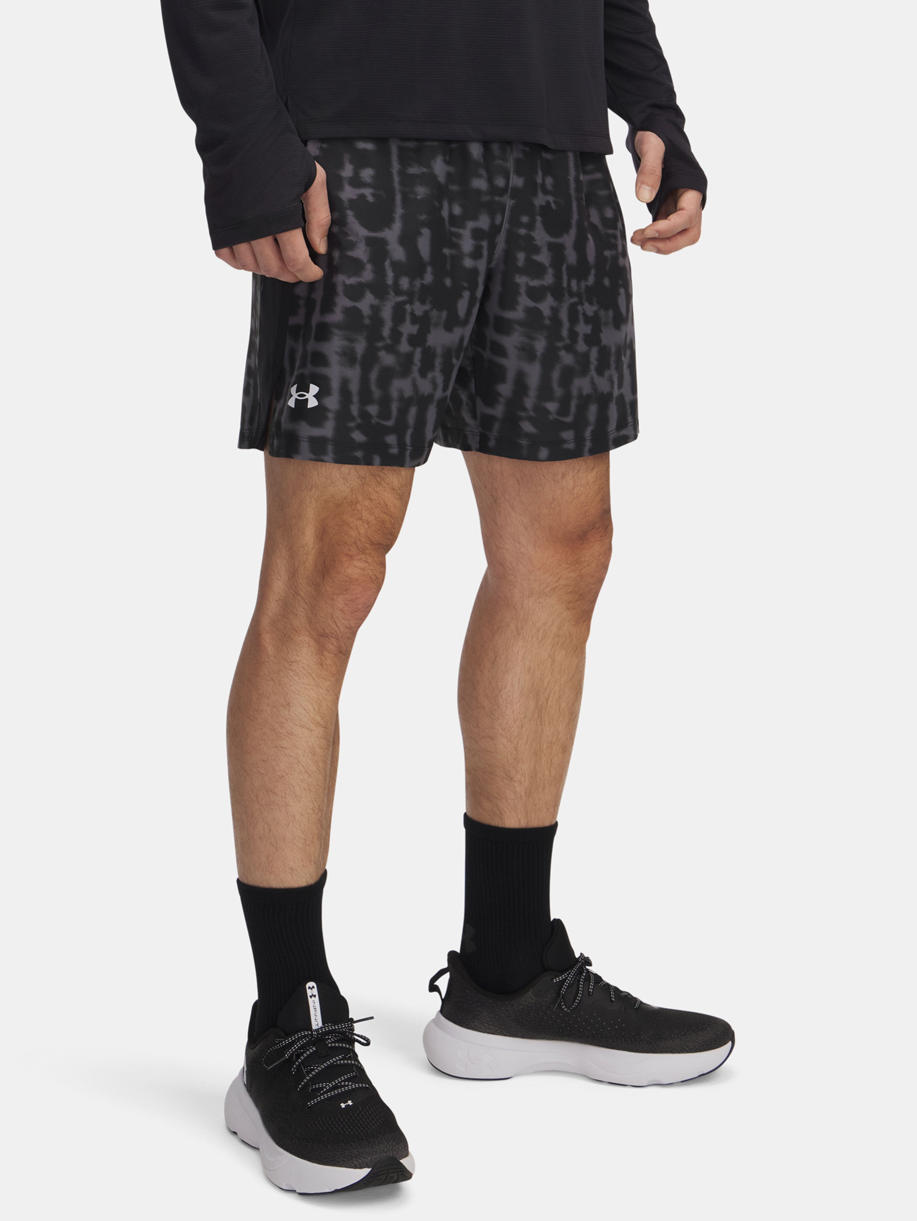 Férfi rövidnadrágok Under Armour UA LAUNCH 7'' PRINT SHORTS