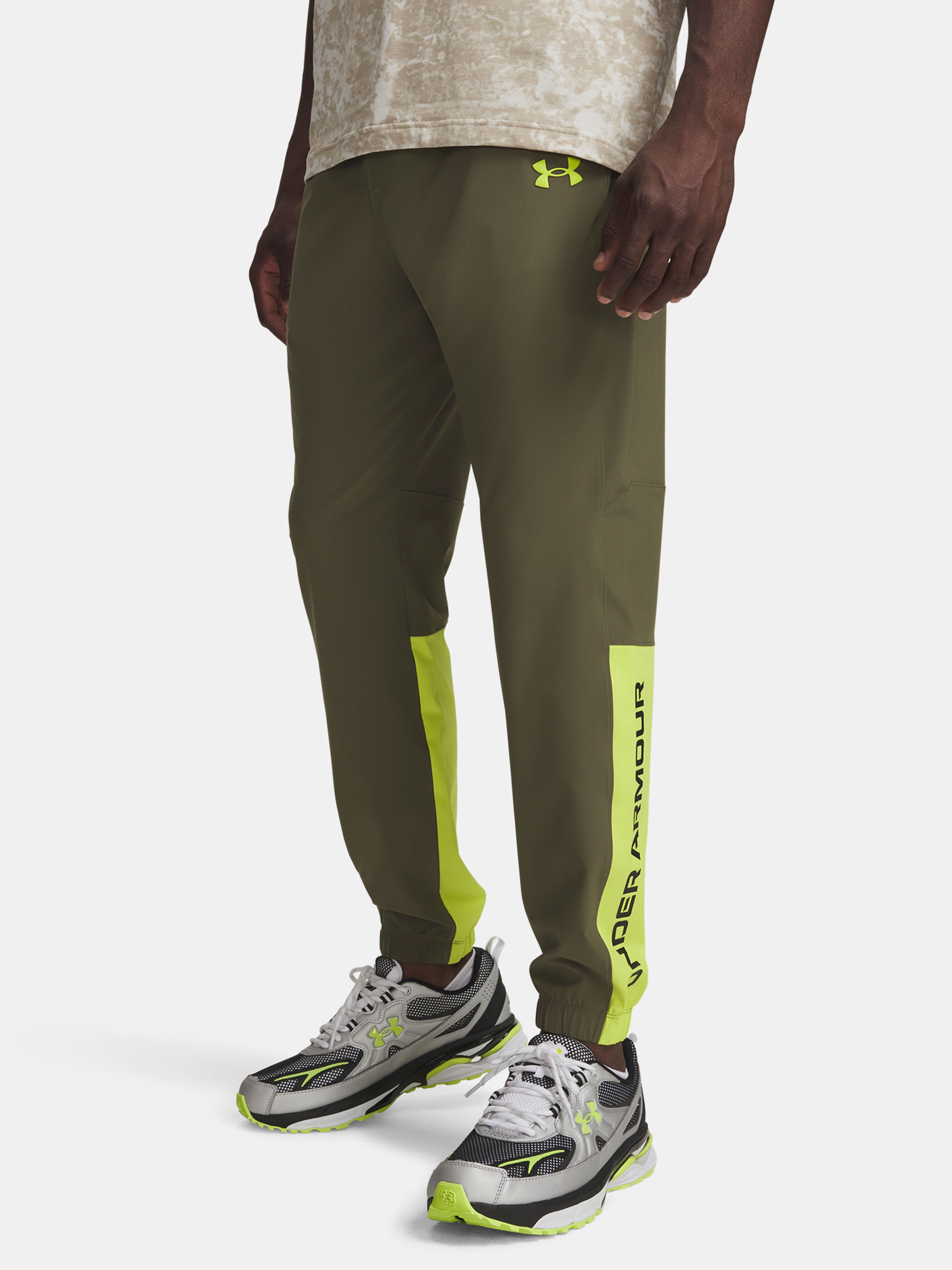 Meeste spordipüksid Under Armour UA Tech Utility Woven Pant - 001