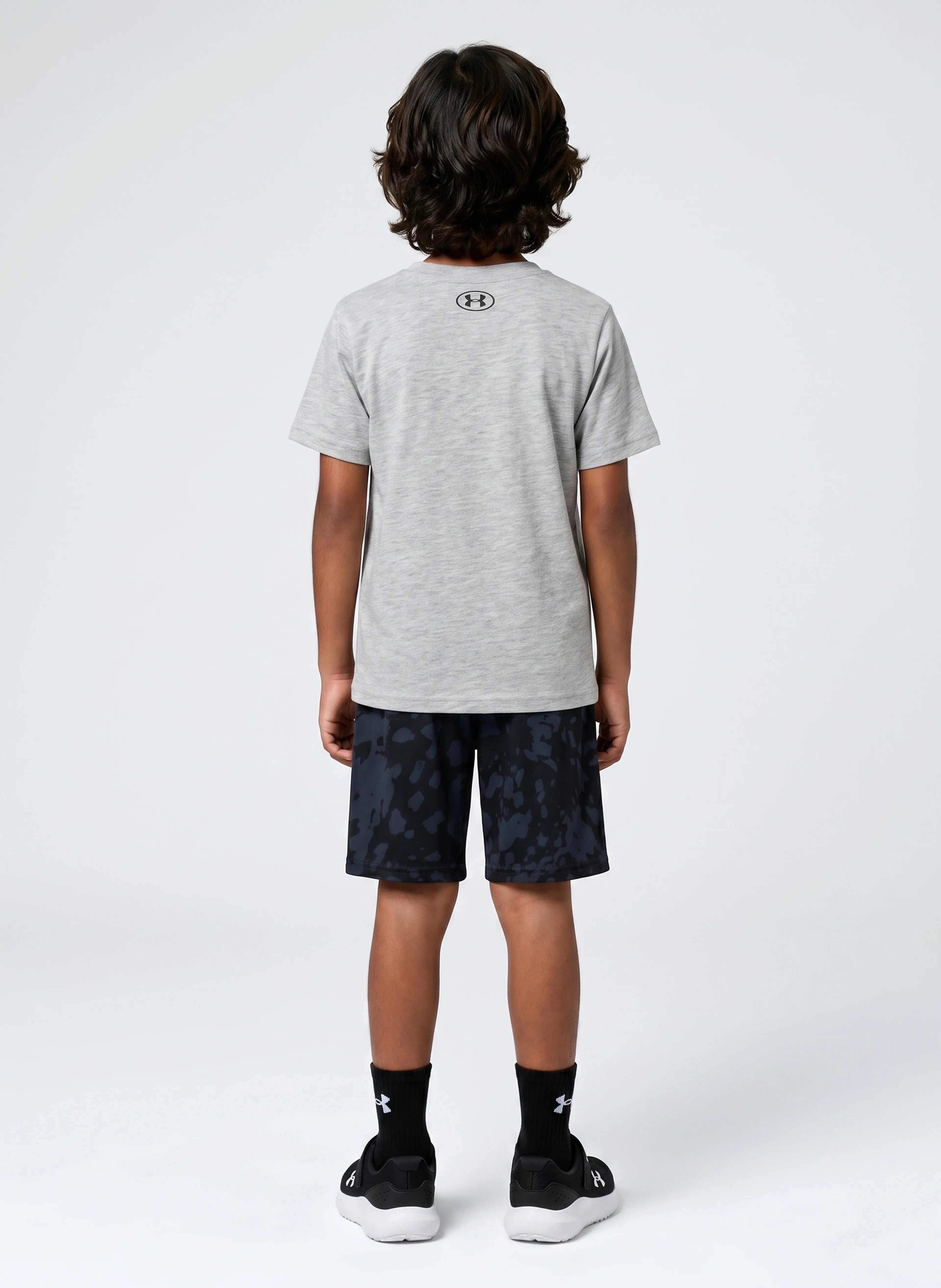 Fiú szett Under Armour UA PRINTED SS SHORT SET-GRY - 002