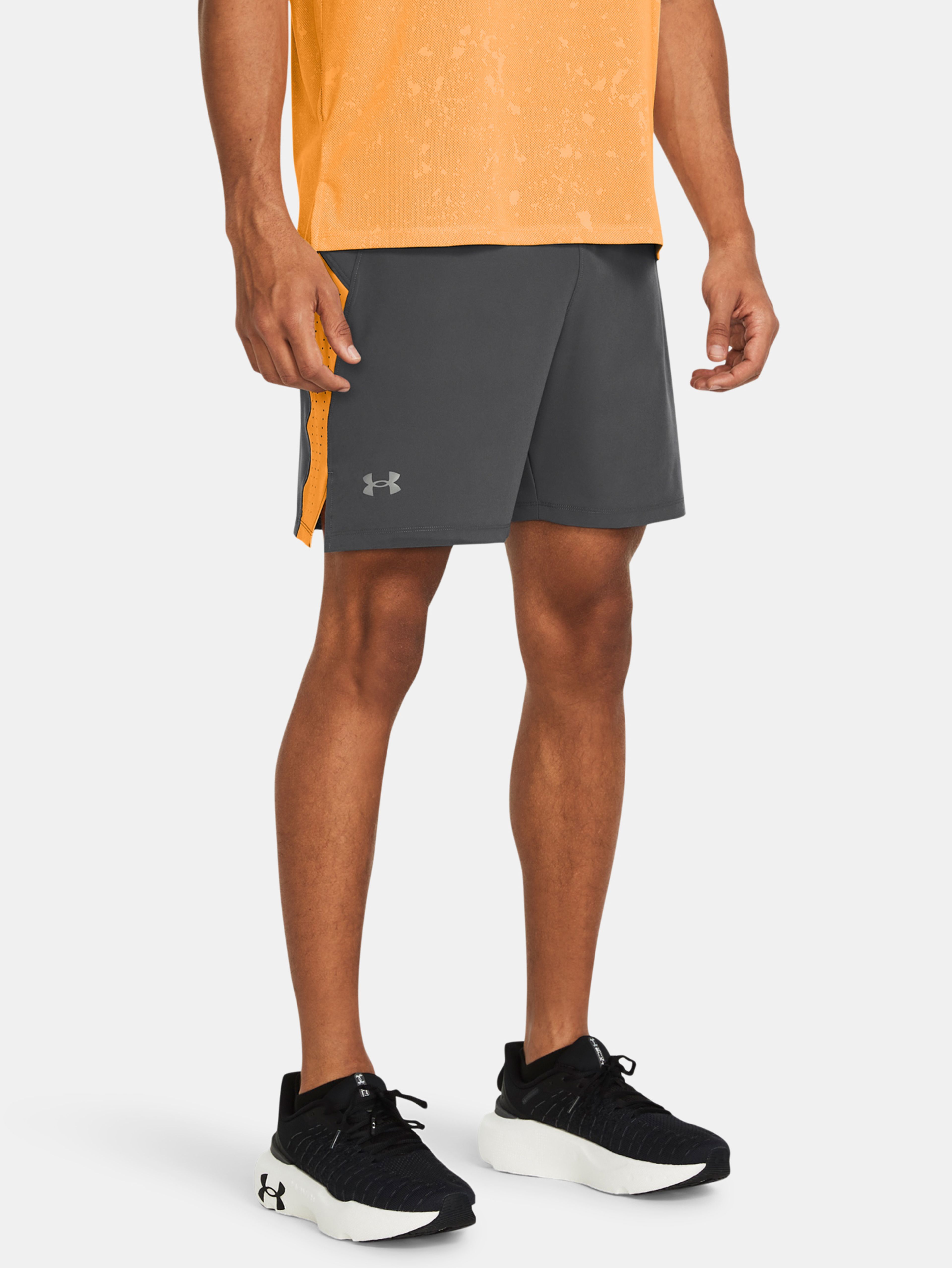 Férfi rövidnadrágok Under Armour UA LAUNCH PRO 7'' SHORTS