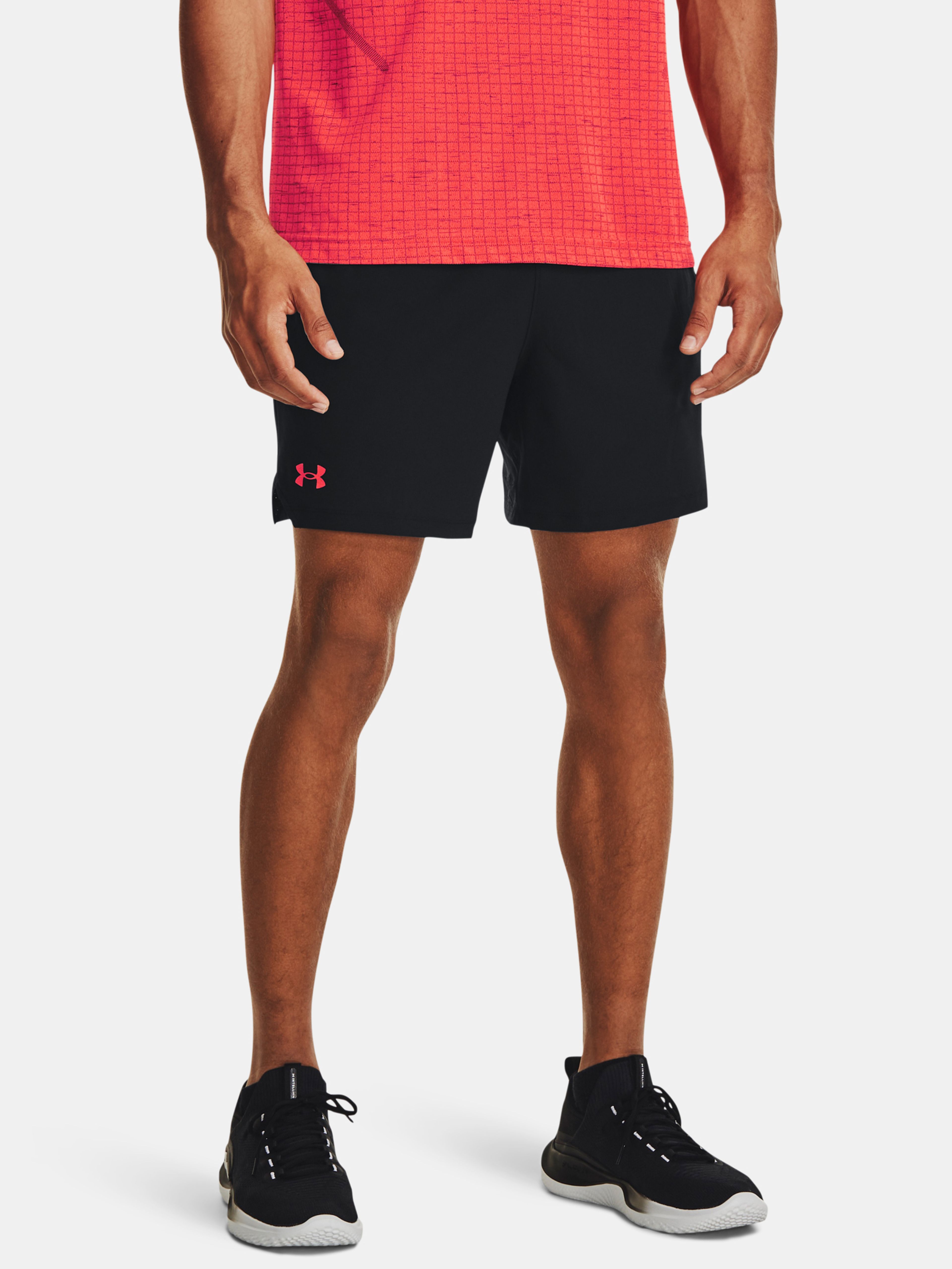 Férfi rövidnadrágok Under Armour UA Vanish Wvn 6in Grphic Sts