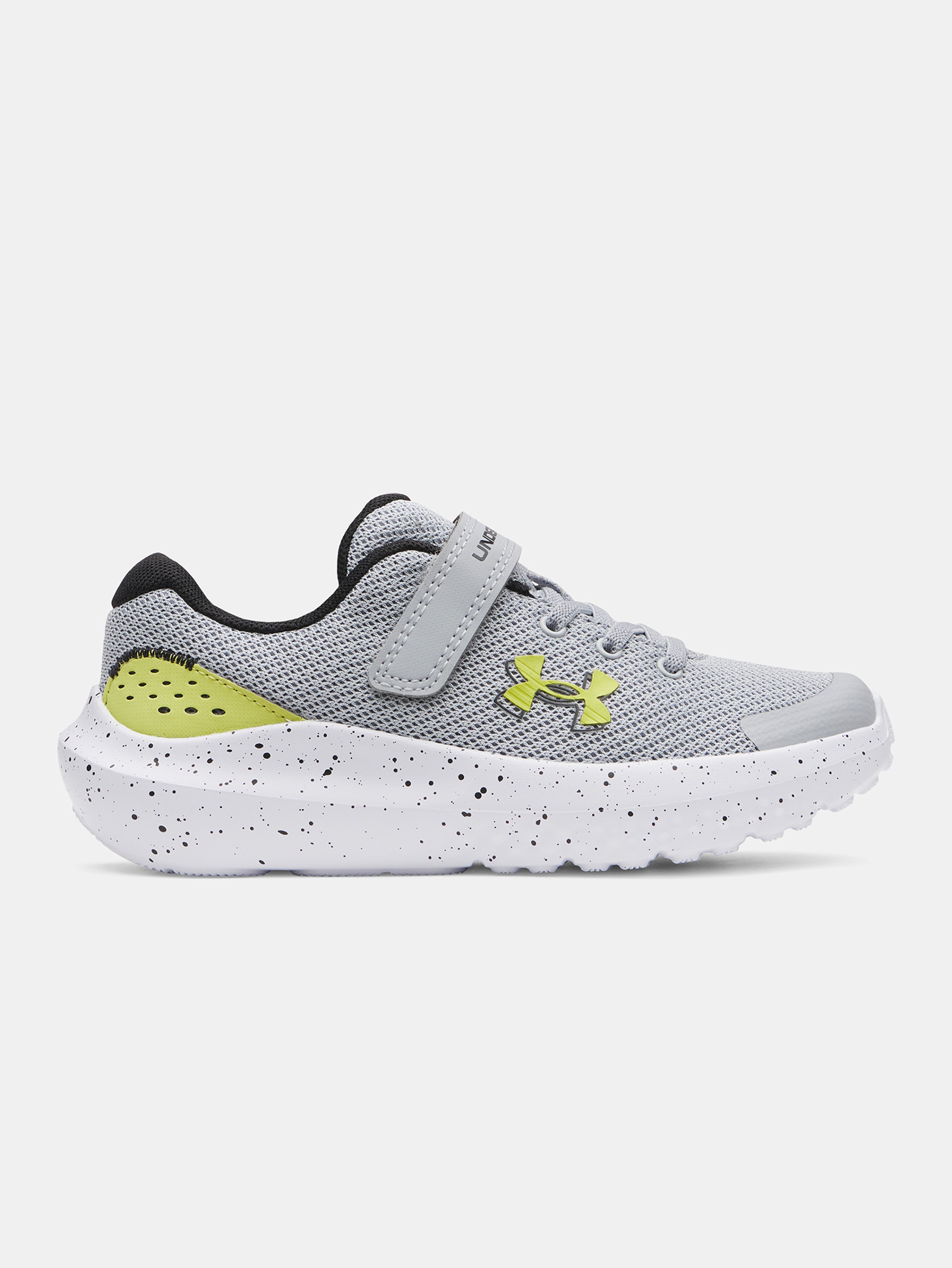 Fiú cipők Under Armour UA BPS Surge 4 AC