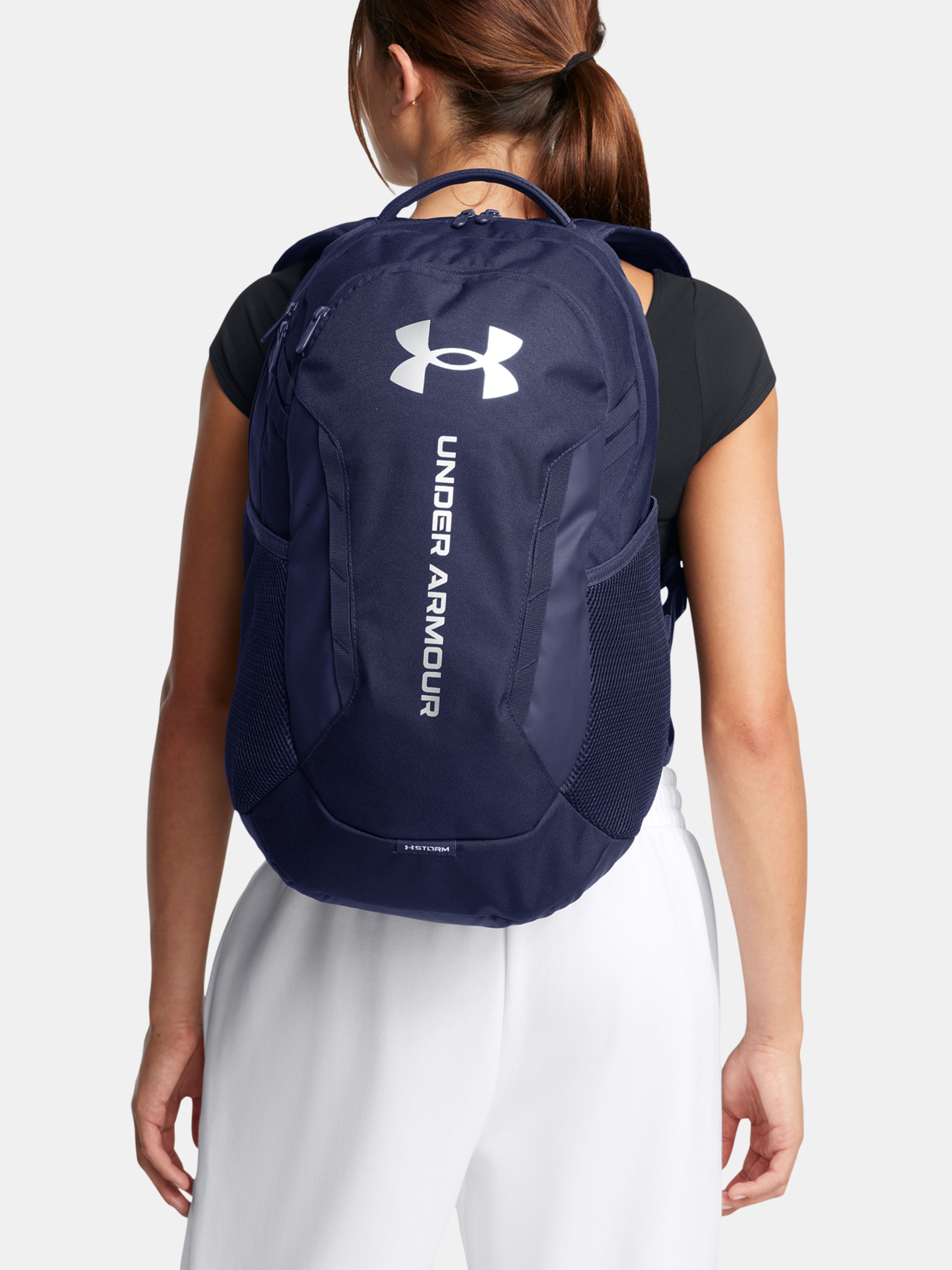 Unisexovy batoh Under Armour UA Hustle 6.0 Backpack underarmour.cz