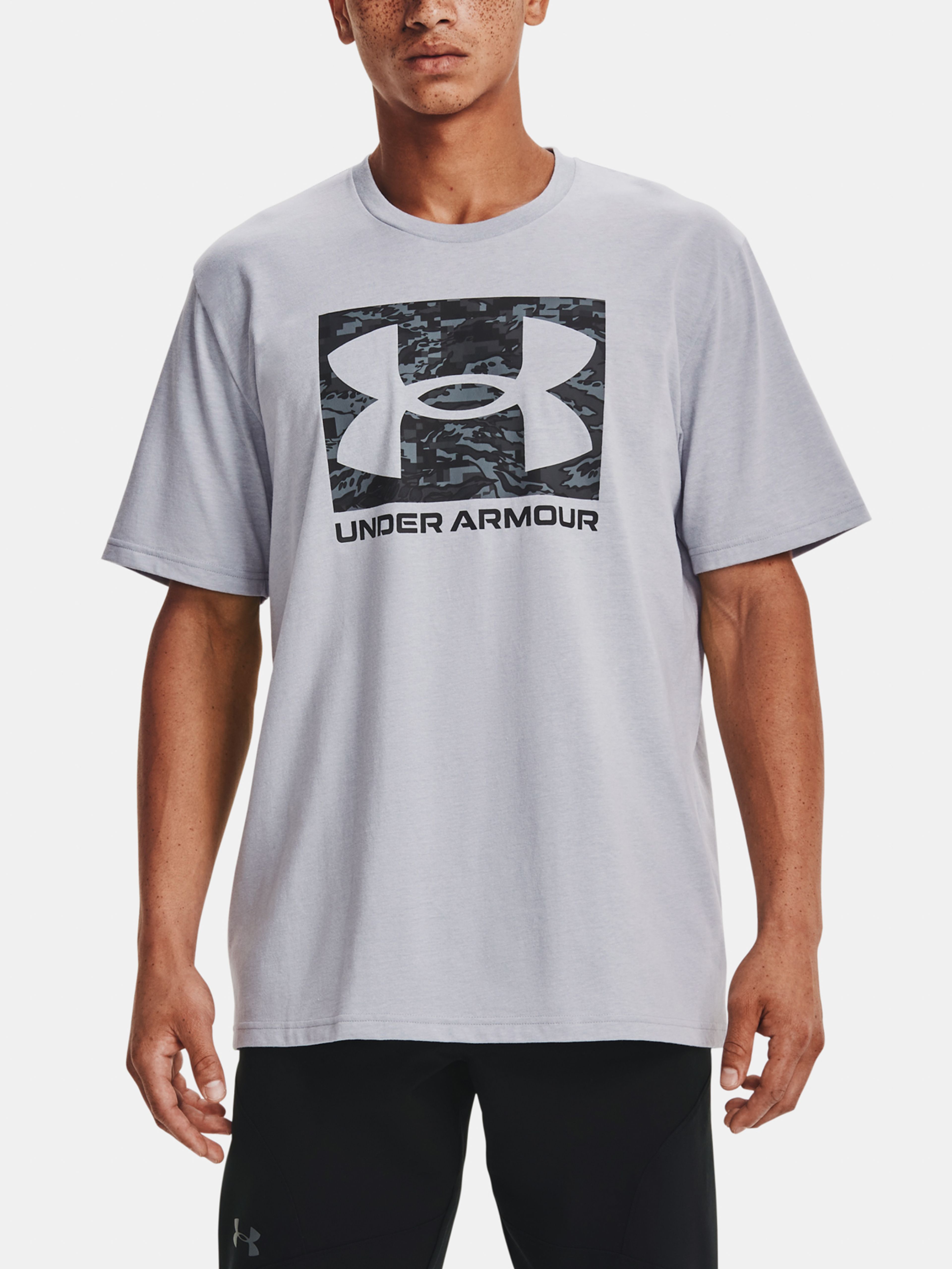 Férfi póló Under Armour ABC CAMO BOXED LOGO SS