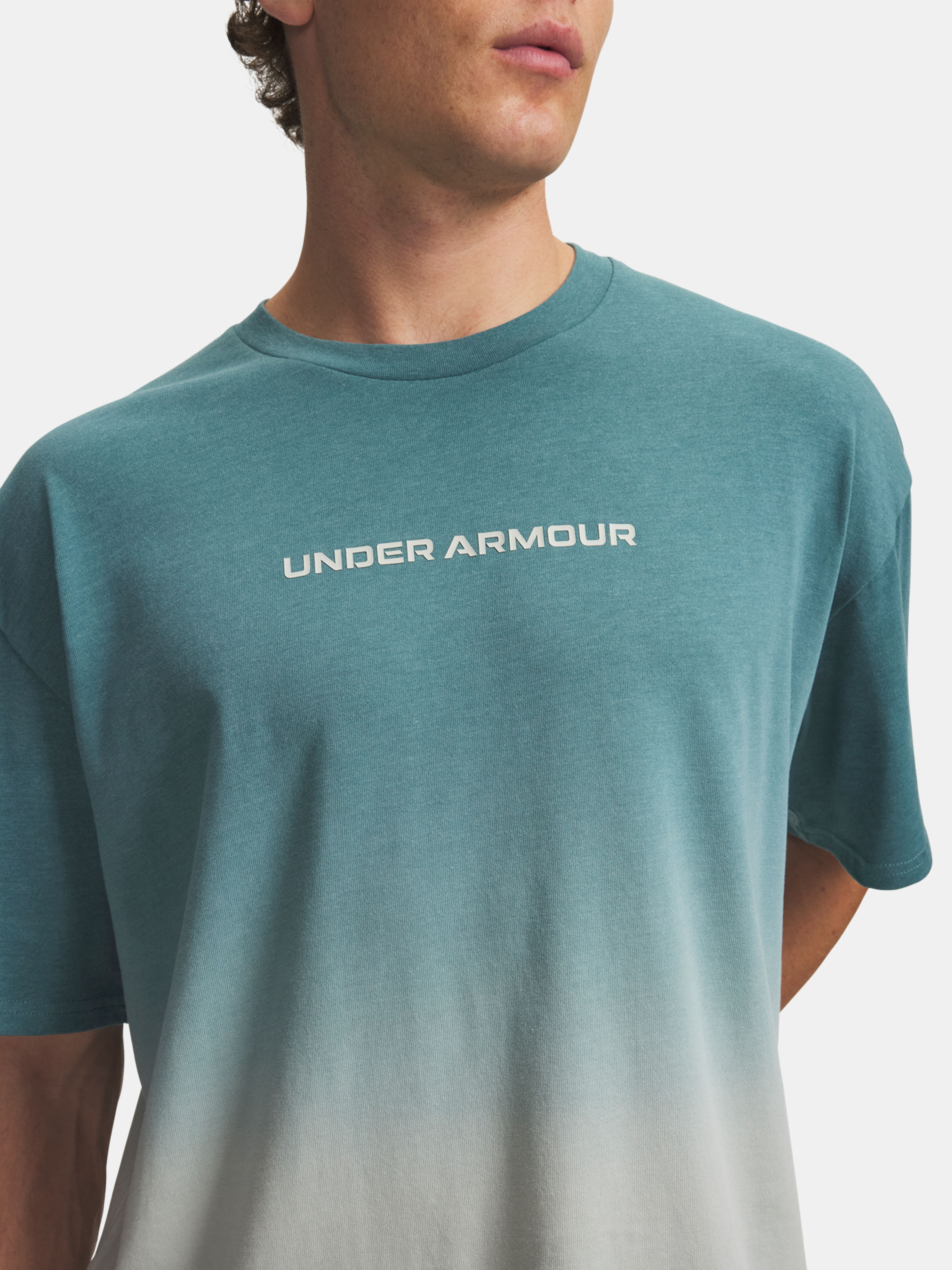 Meeste t-särk Under Armour UA M HWT GRADIENT SS - 003