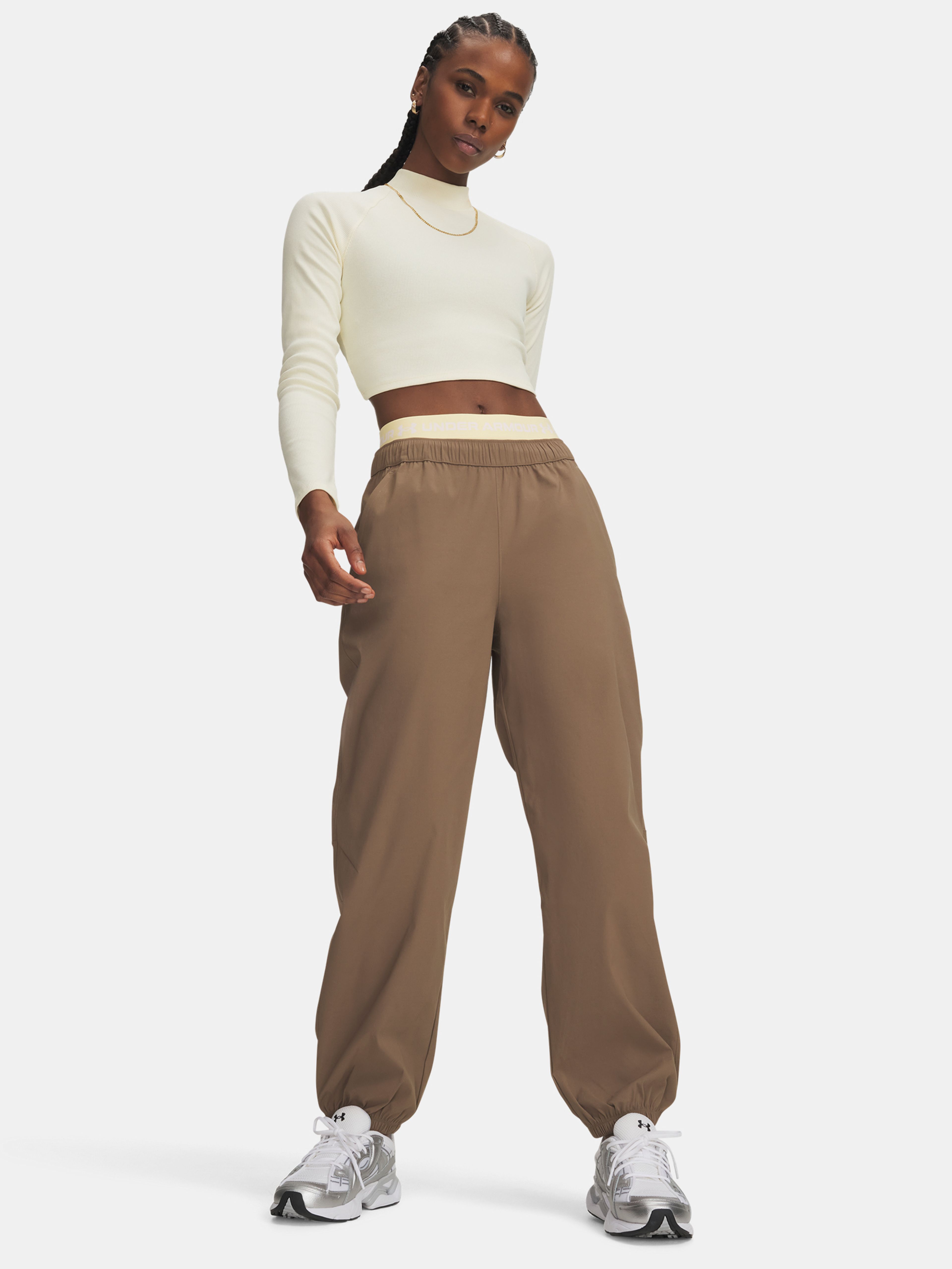 Dámske tepláky Under Armour Unstoppable Wvn Jogger - 004