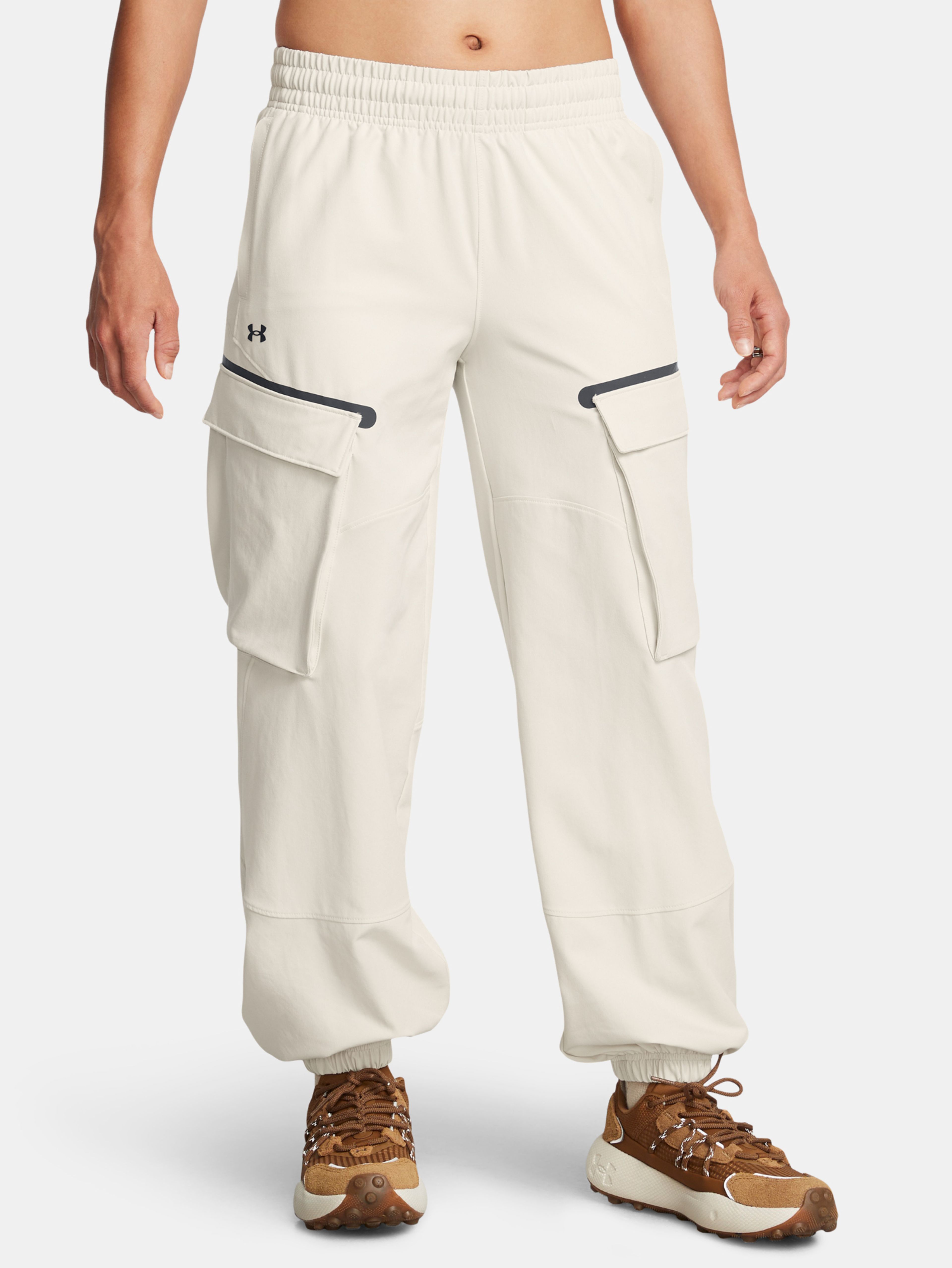 Dámske športové nohavice Under Armour Unstoppable Cargo Pant