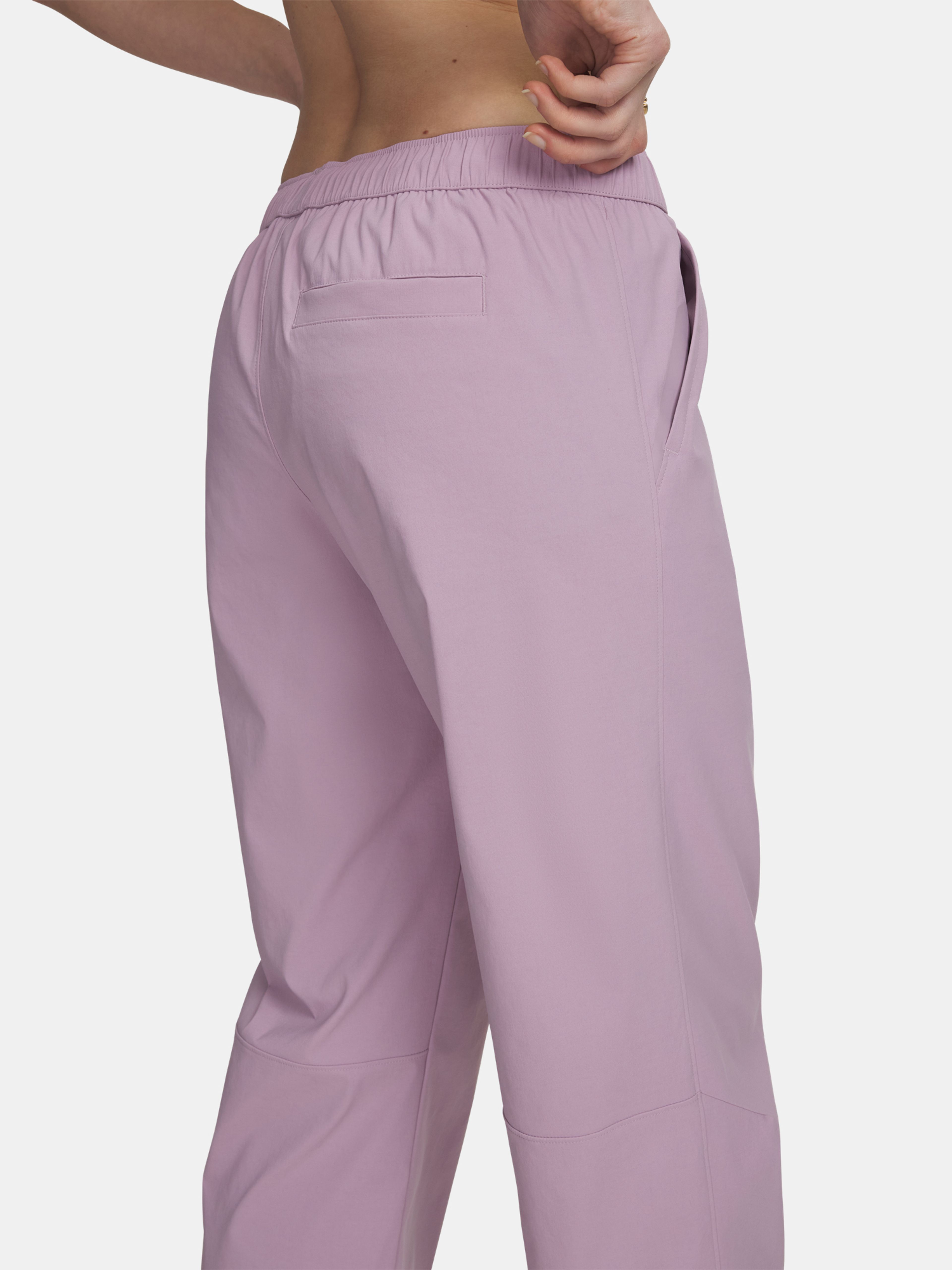 Dámske tepláky Under Armour Unstoppable Wvn Jogger - 003