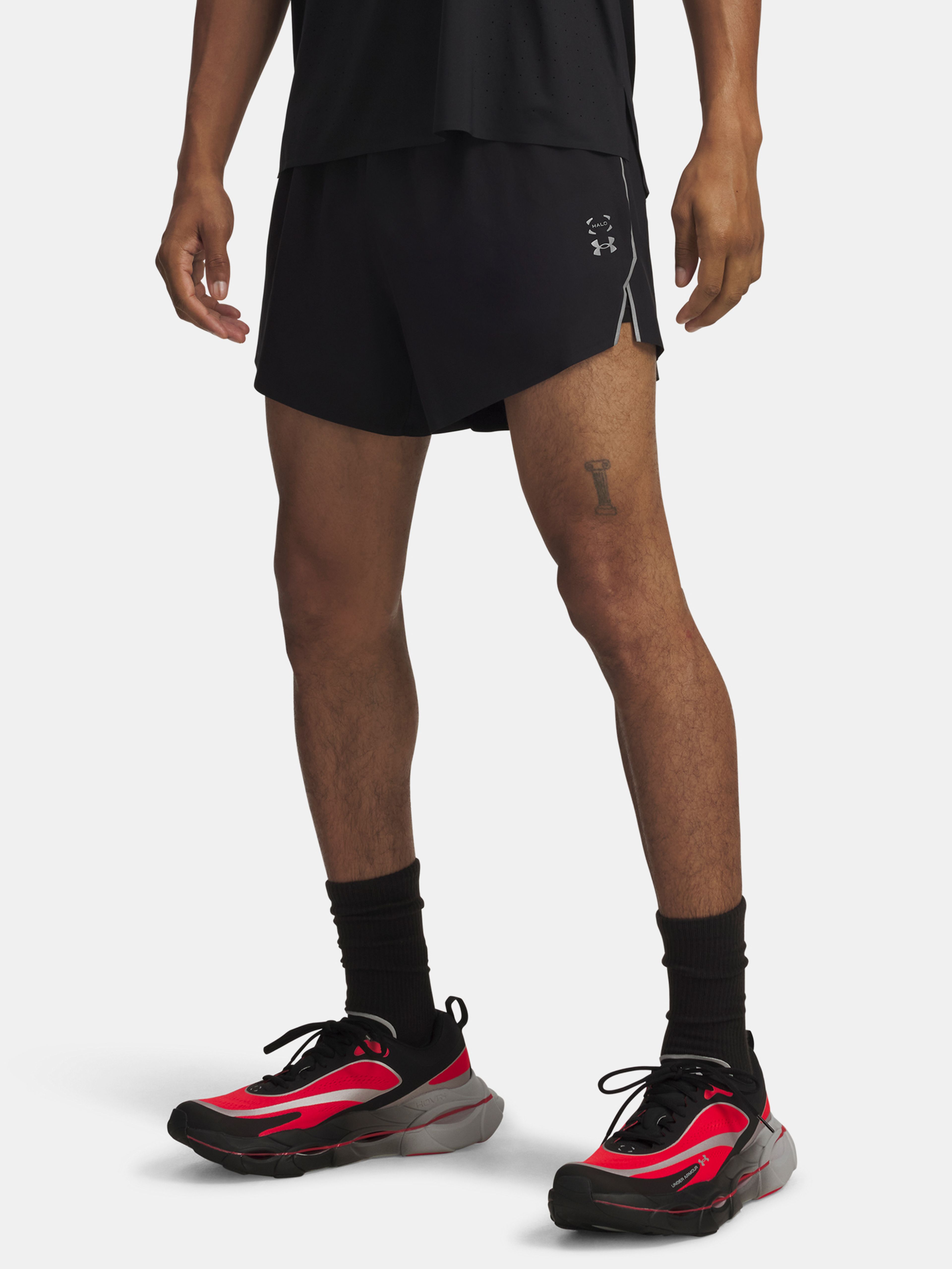 Férfi rövidnadrágok Under Armour UA Halo Run Short-BLK