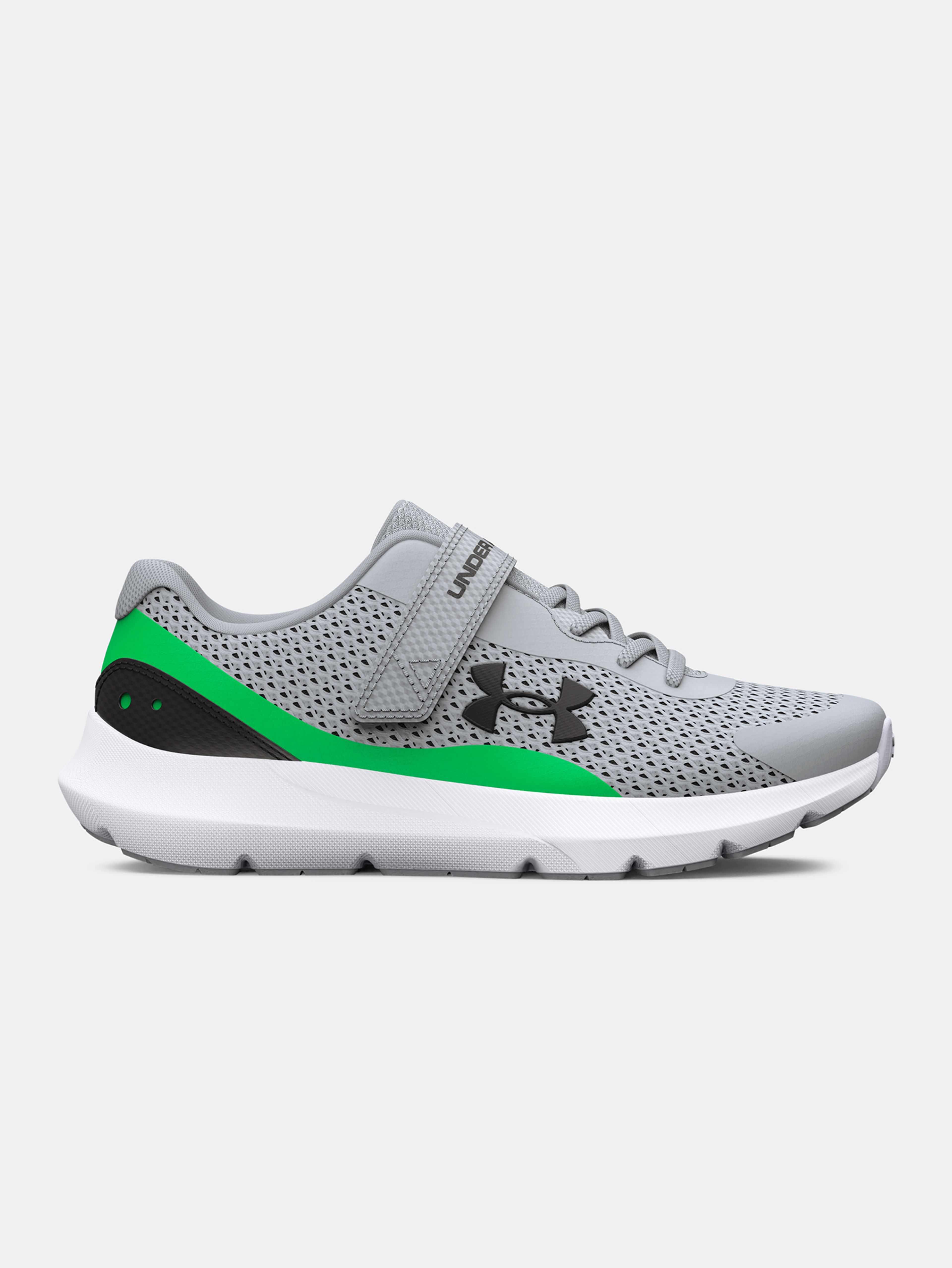 Fiú cipők Under Armour UA BPS Surge 3 AC
