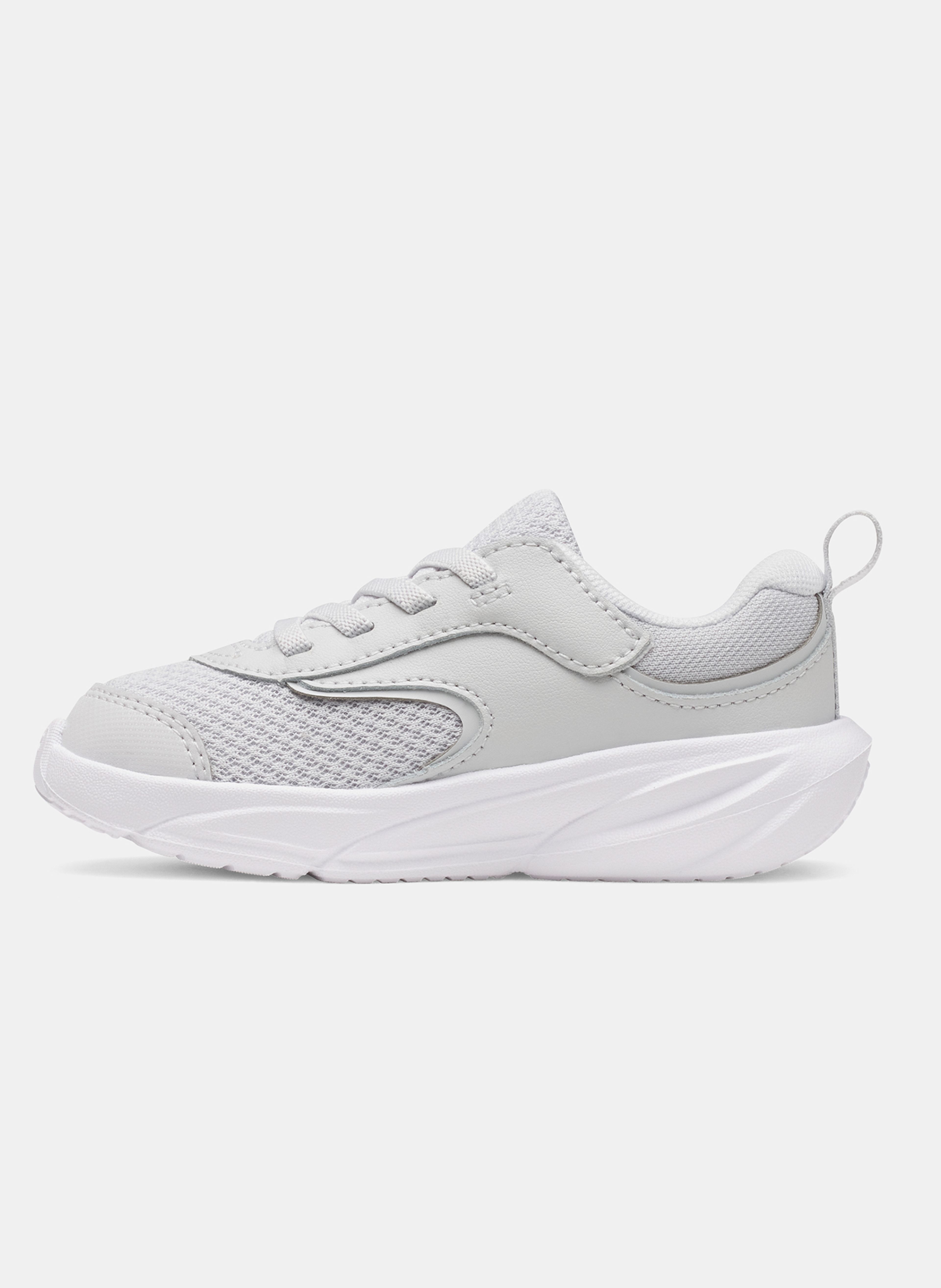 Dívčí boty Under Armour UA GINF Surge 5 AC - 002