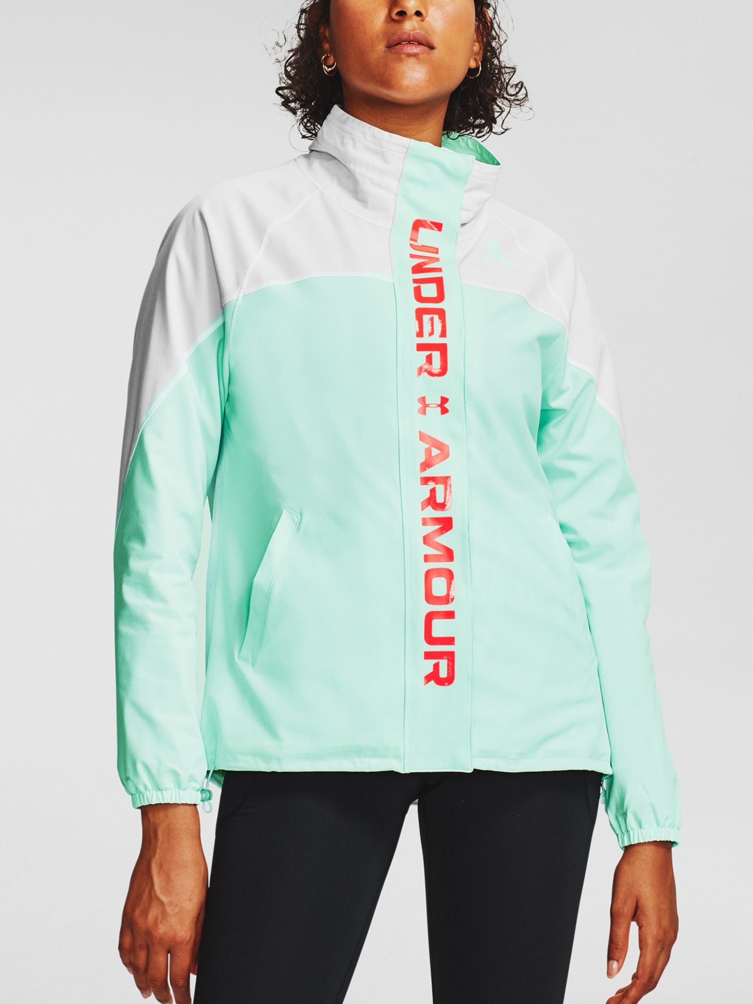 Damska bunda Under Armour Recover Woven CB Jacket UnderArmour.sk