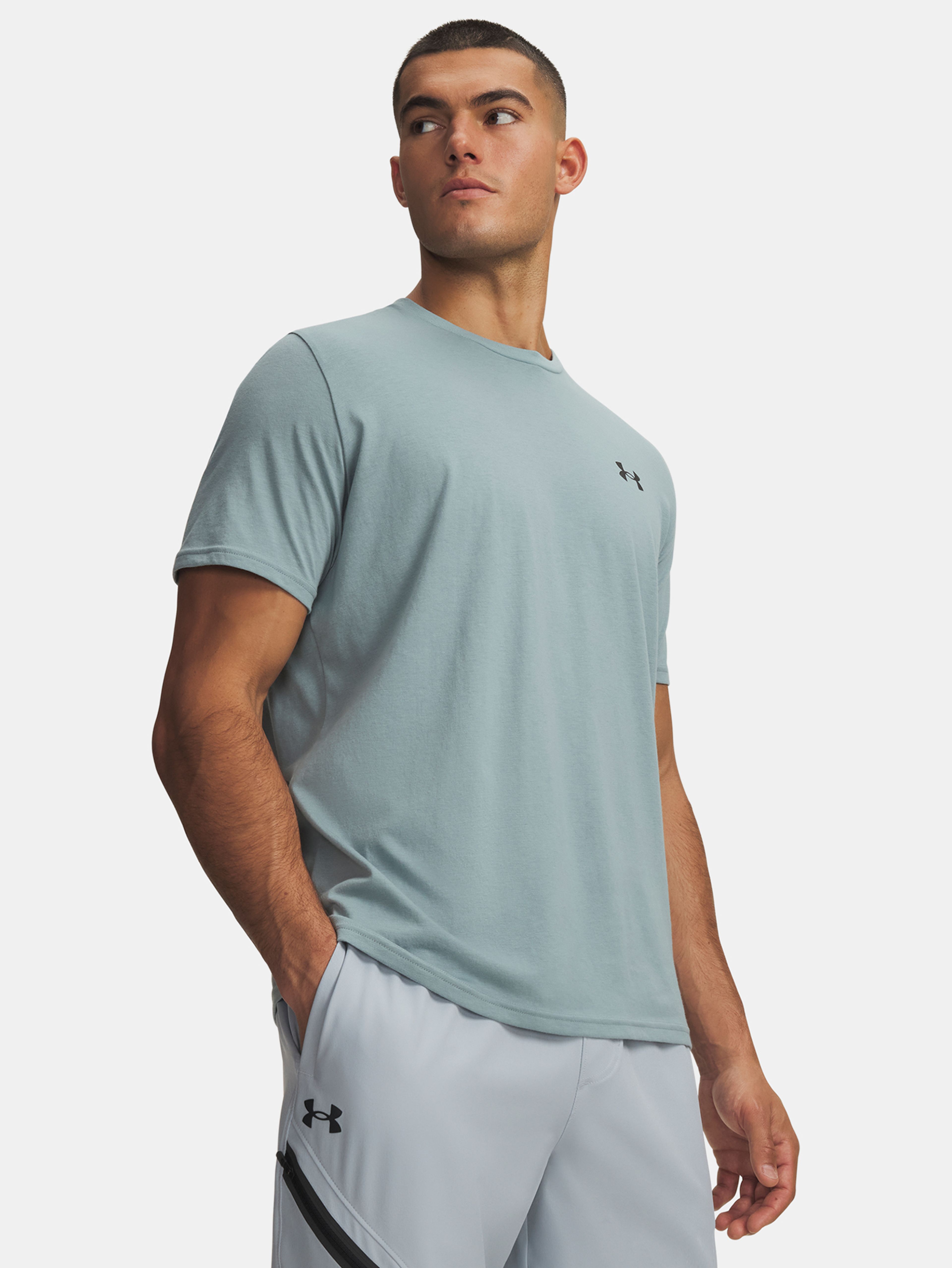Moška majica Under Armour UA M CENTER BOXED LOGO SS - 001