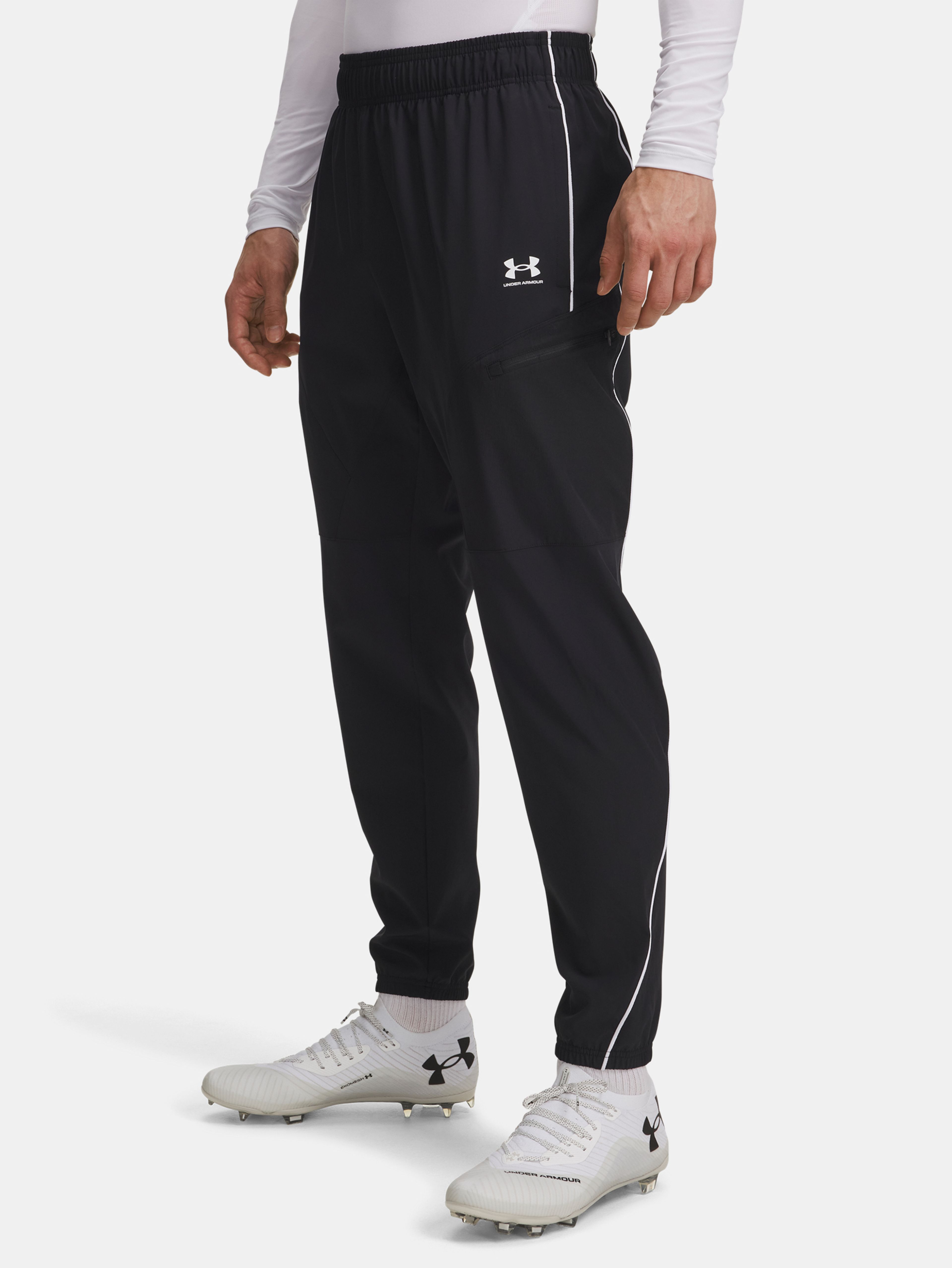 Pánske športové nohavice Under Armour UA M Challenger Warm-Up Pnt-BLK