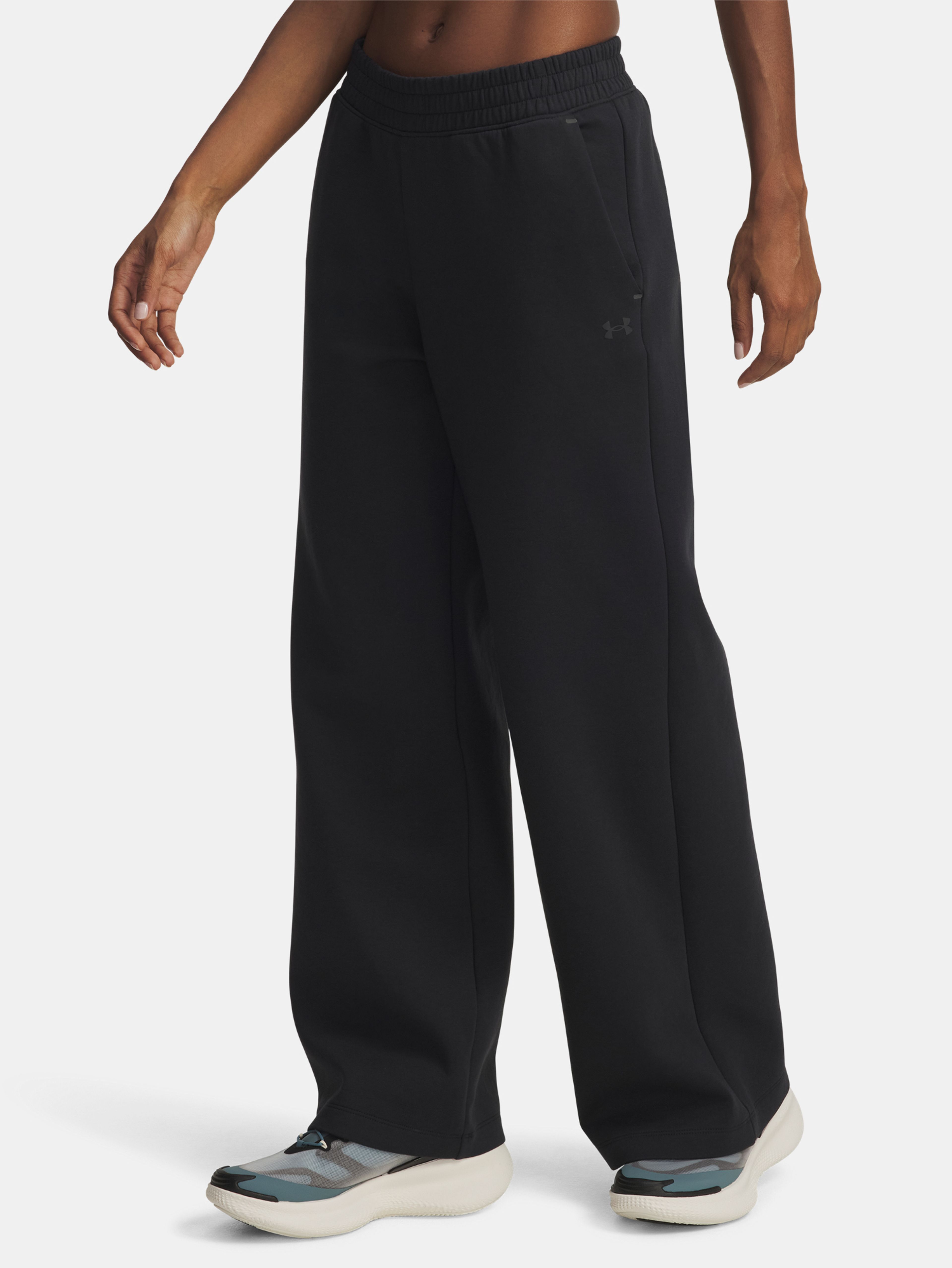 Dámske športové nohavice Under Armour UA Unstoppable Flc Pant-BLK