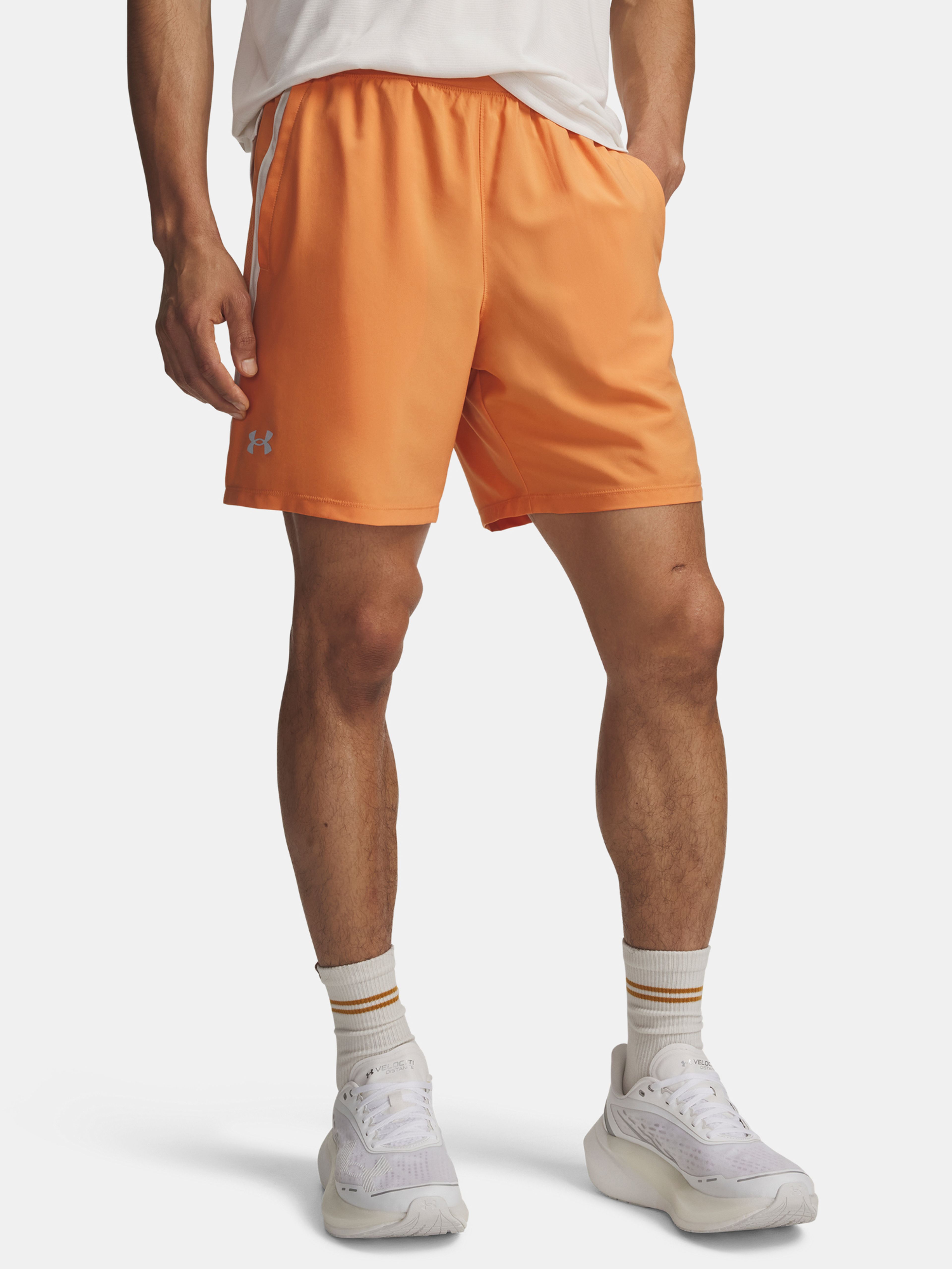 Férfi rövidnadrágok Under Armour UA LAUNCH 7'' SHORTS - 001