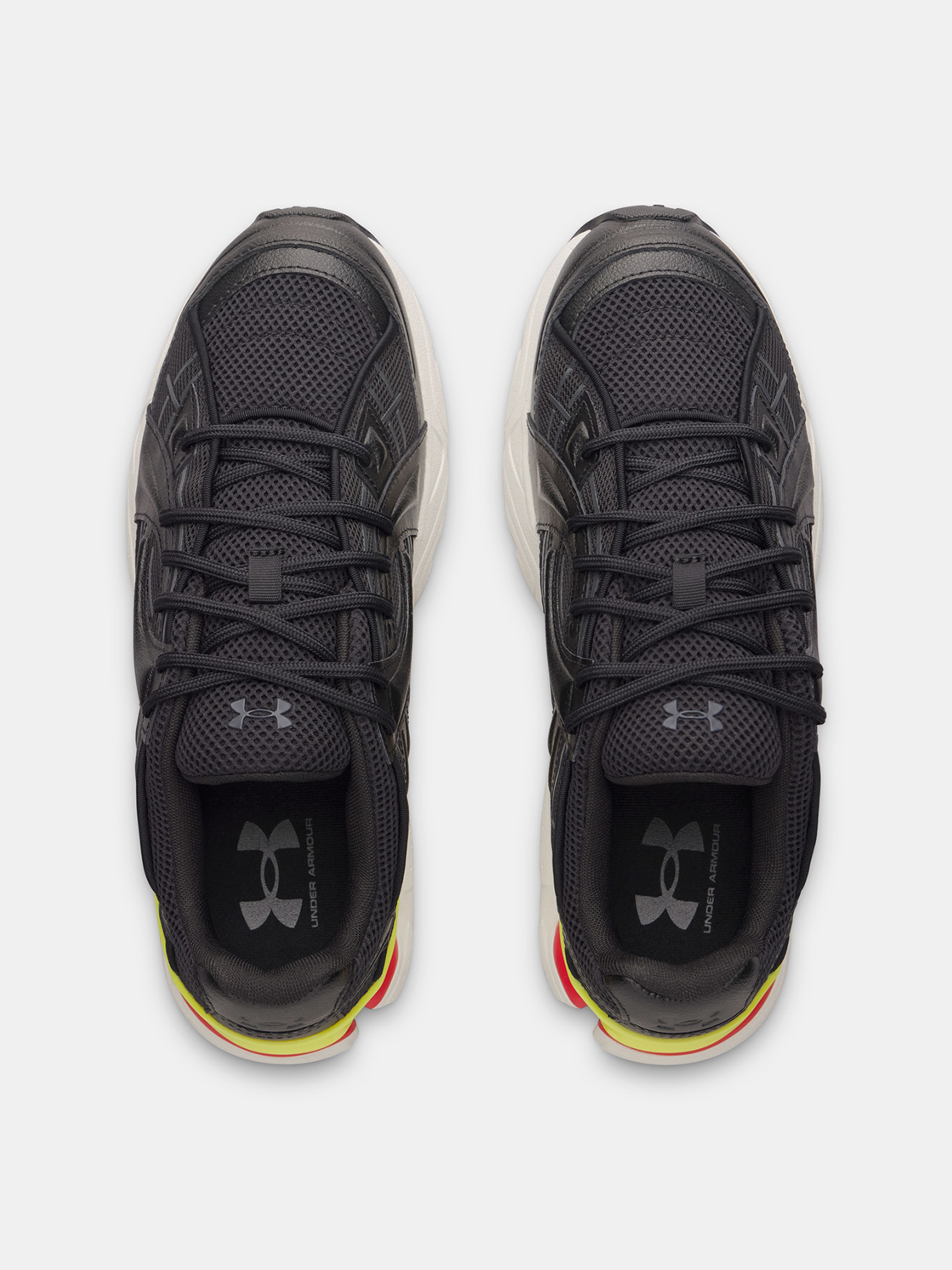 Unisex cipők Under Armour UA Sola - 005