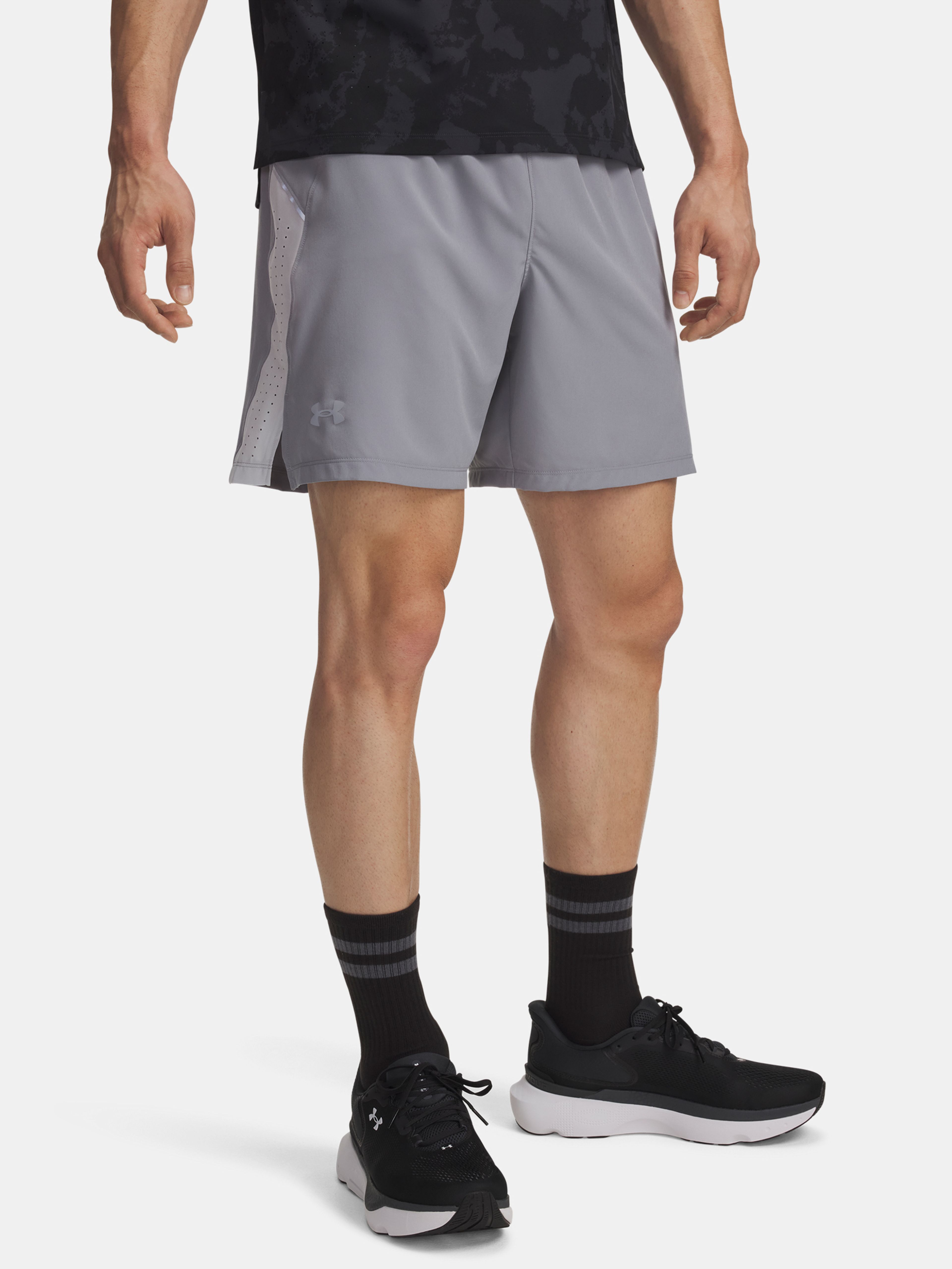 Pánske kraťasy Under Armour UA LAUNCH PRO 7'' SHORTS-GRY