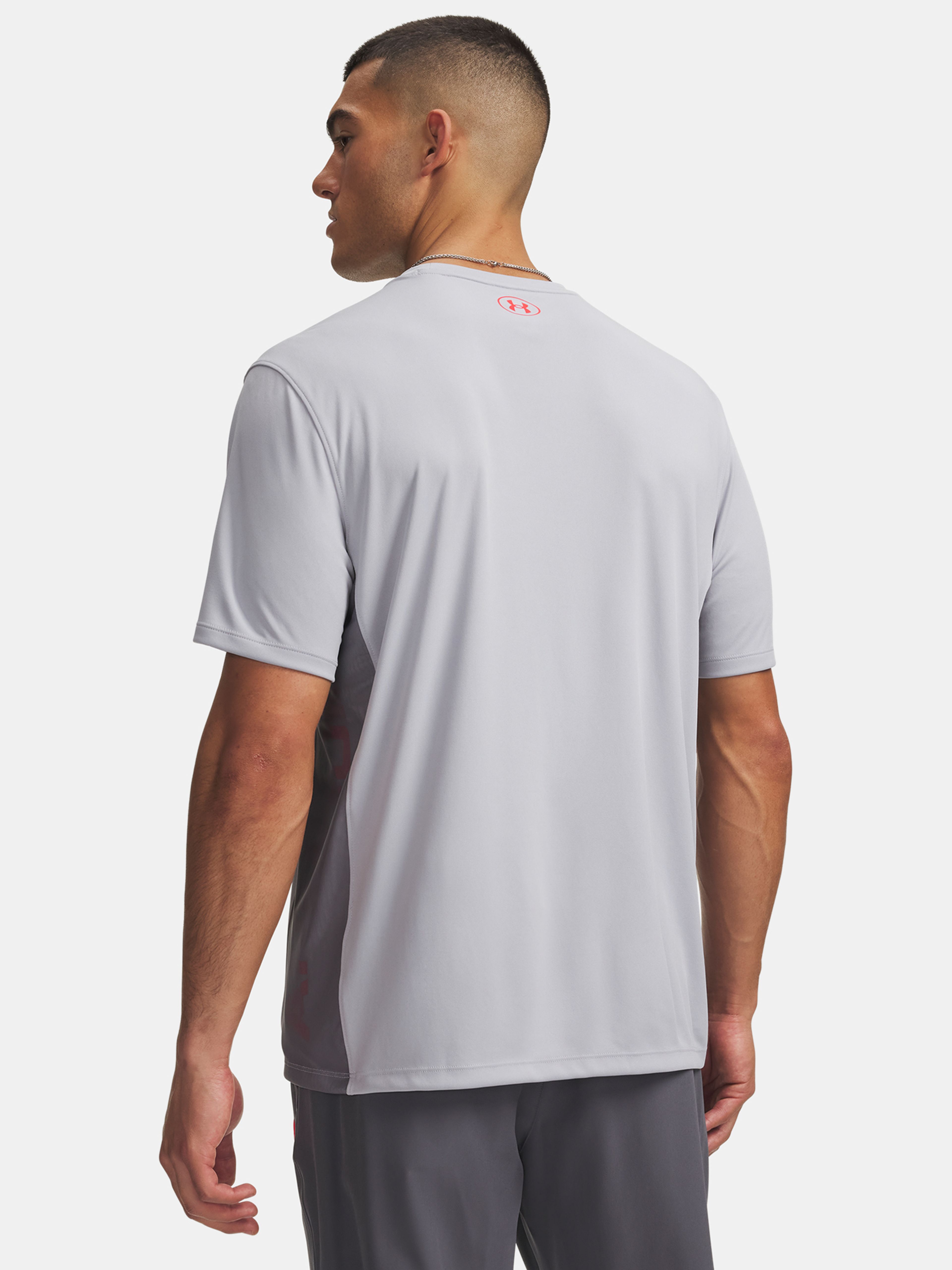 Moška majica Under Armour UA Tech Utility SS - 002