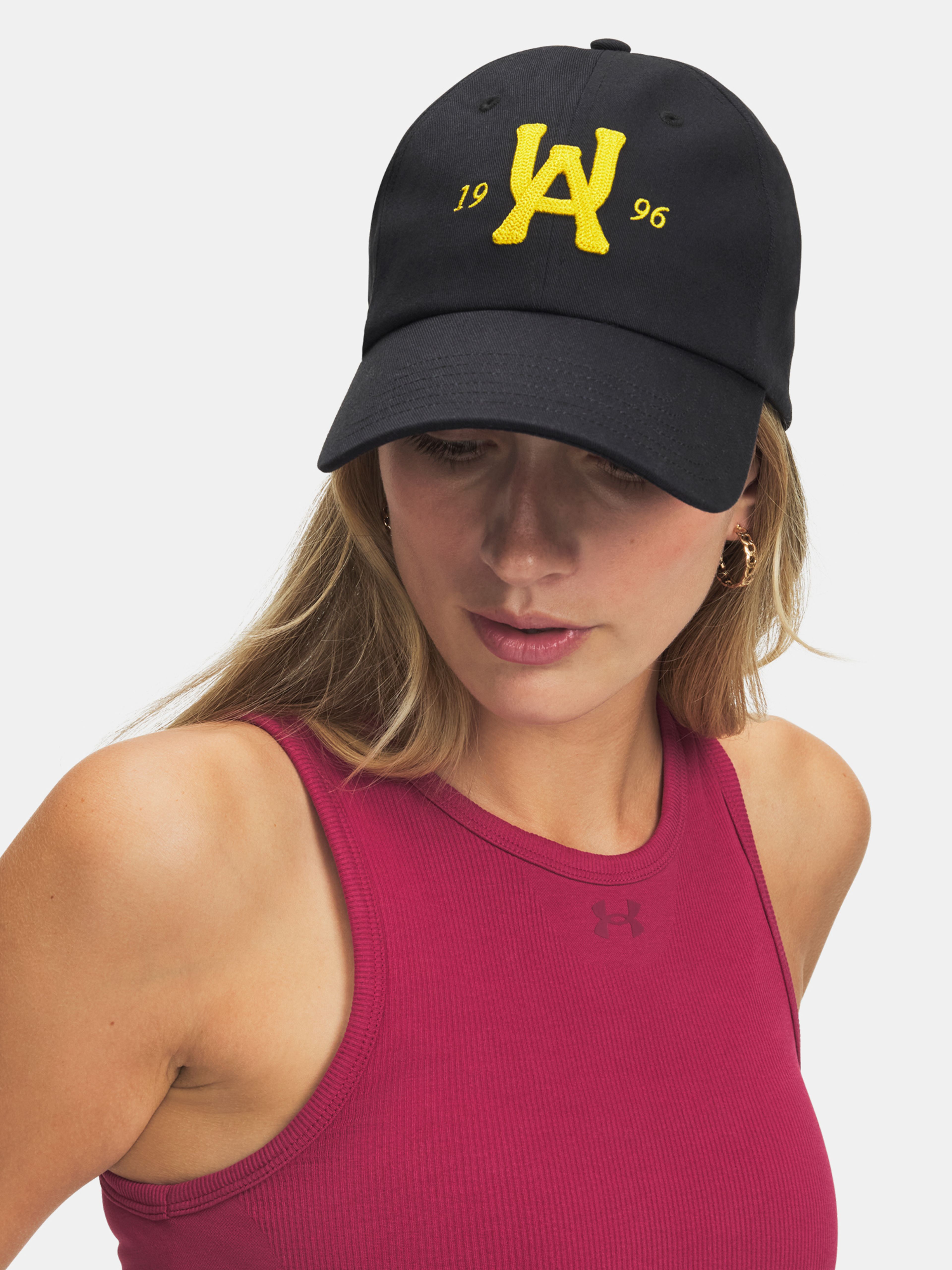 Unisex baseball sapka Under Armour Essential Low ADJ - 003