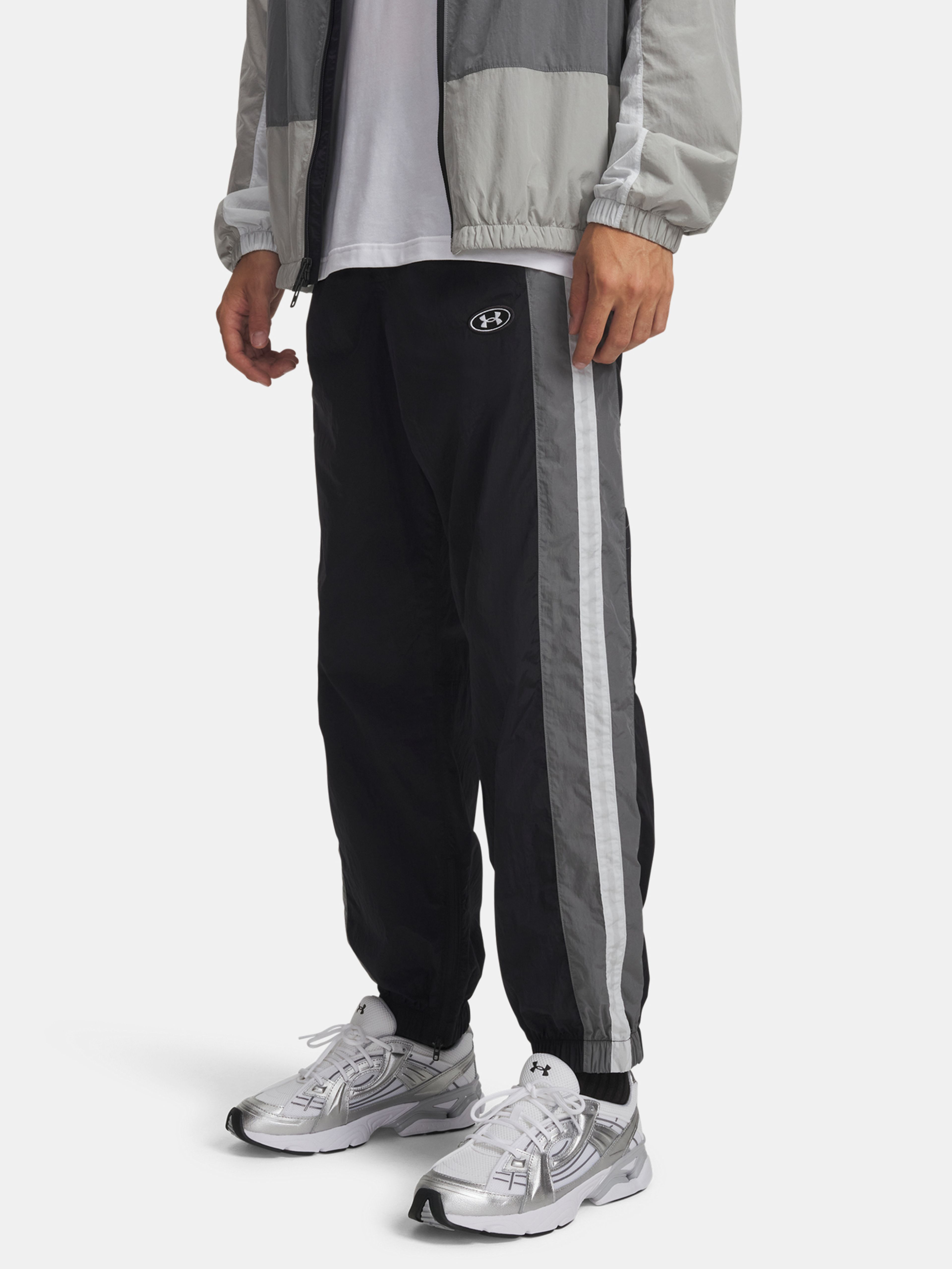 Férfi melegítők Under Armour UA Icon Wvn Track Jogger