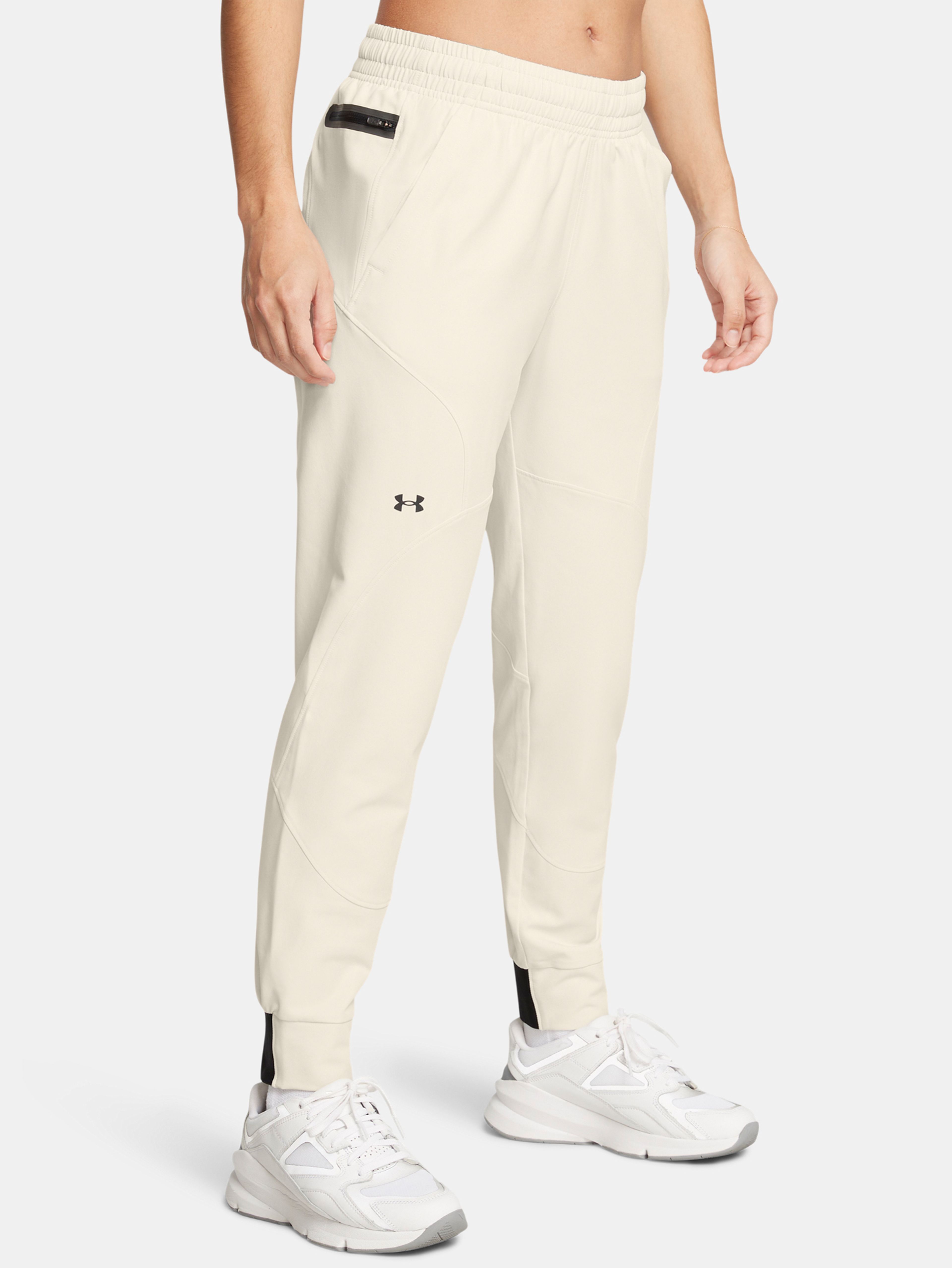 Ženske spodnji del trenirke Under Armour UA Unstoppable Jogger-WHT