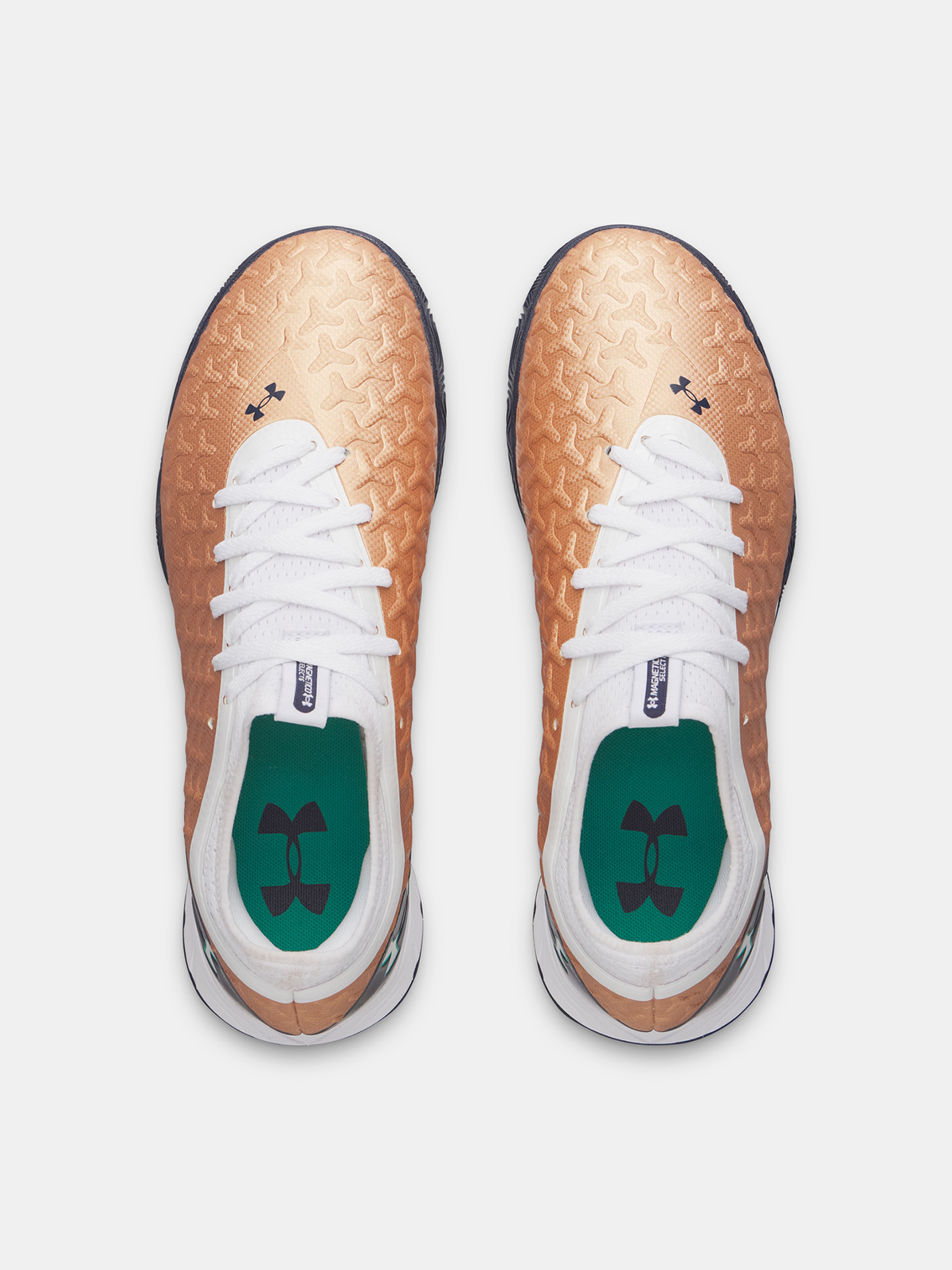 Unisexové sálovky Under Armour UA Magnetico Select 6 IN - 005
