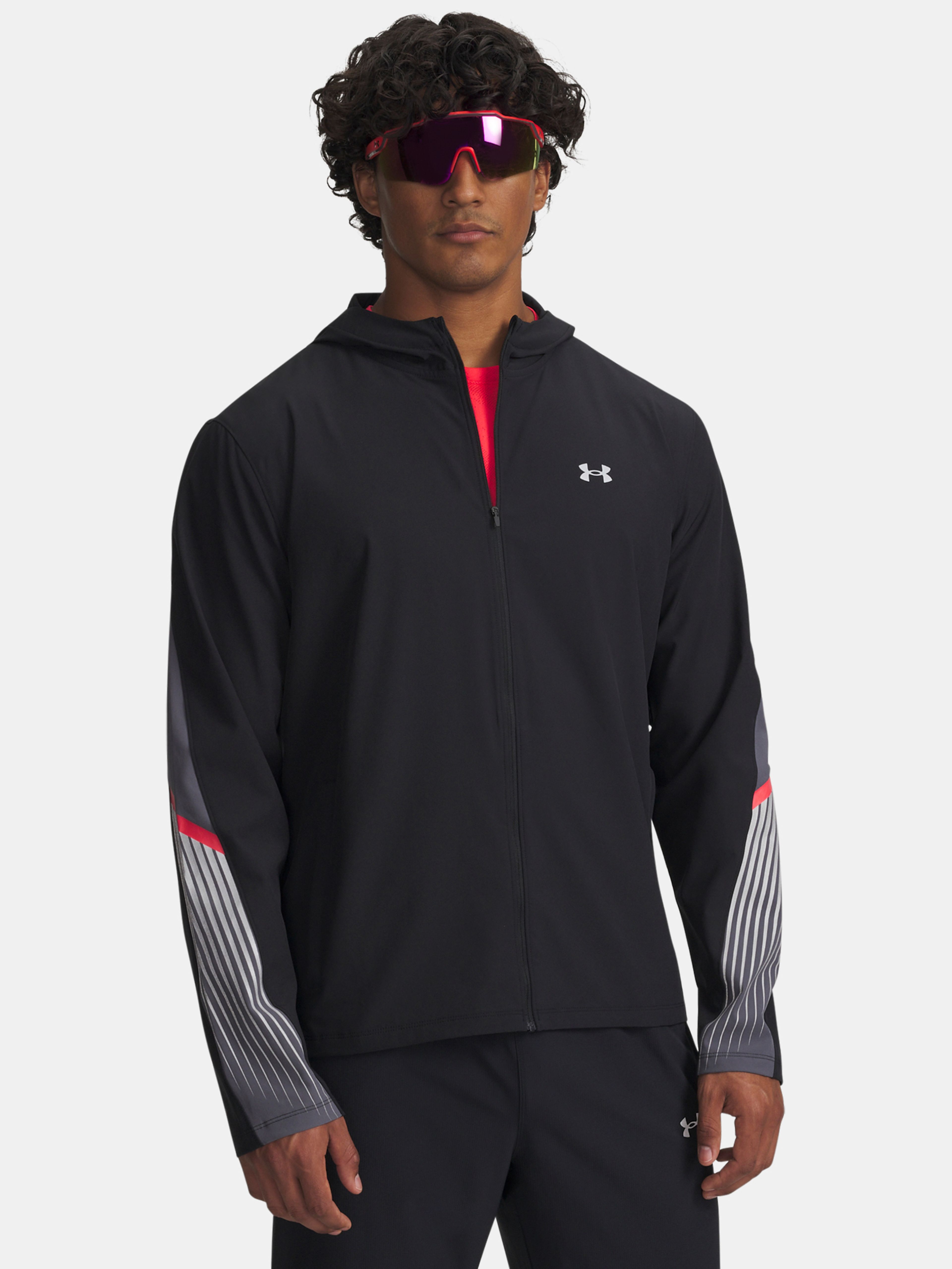 Vyriška striukė Under Armour UA Velociti Storm Hooded Jkt-BLK