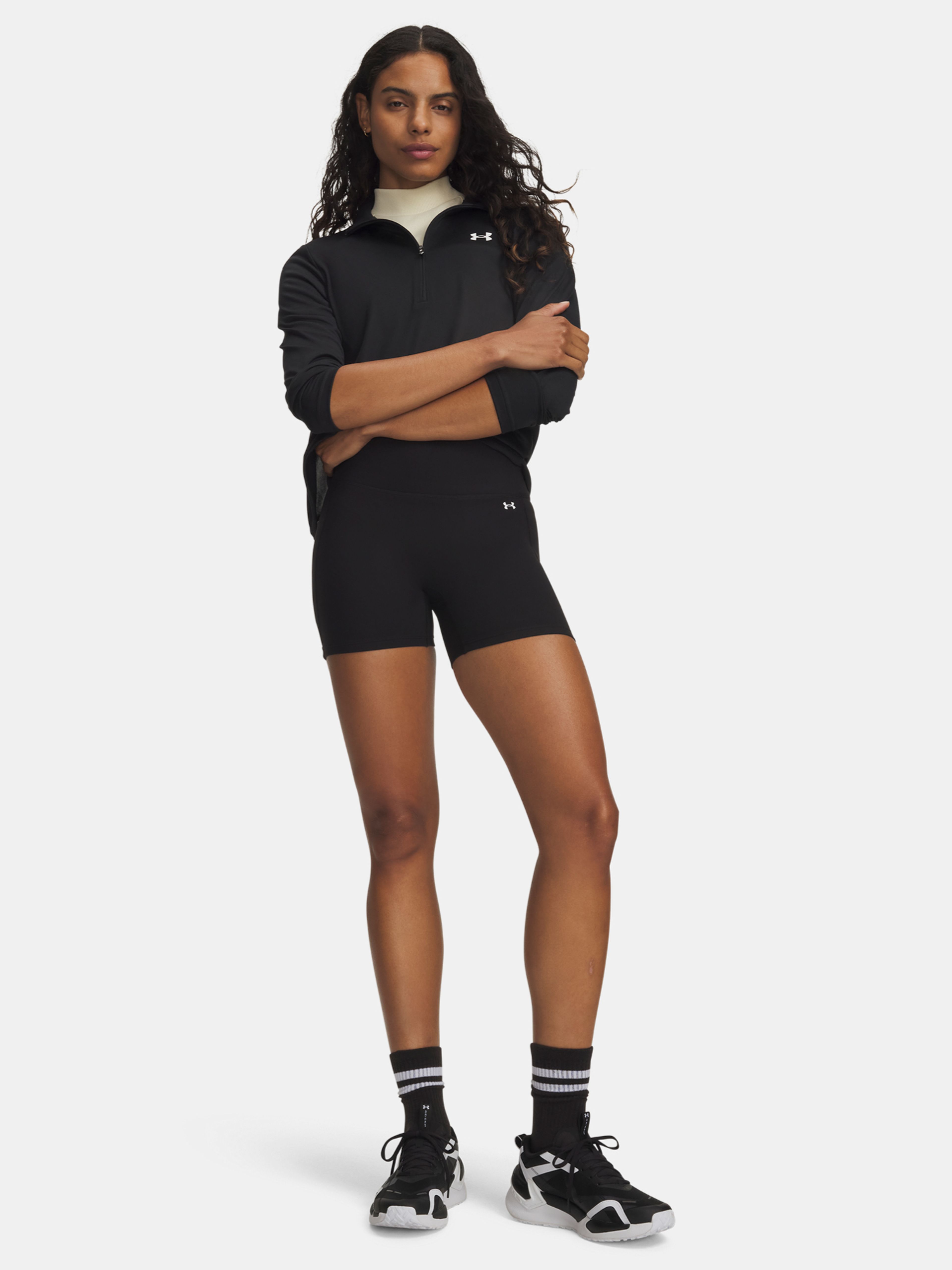 Dámské kraťasy Under Armour Motion Middy - 004
