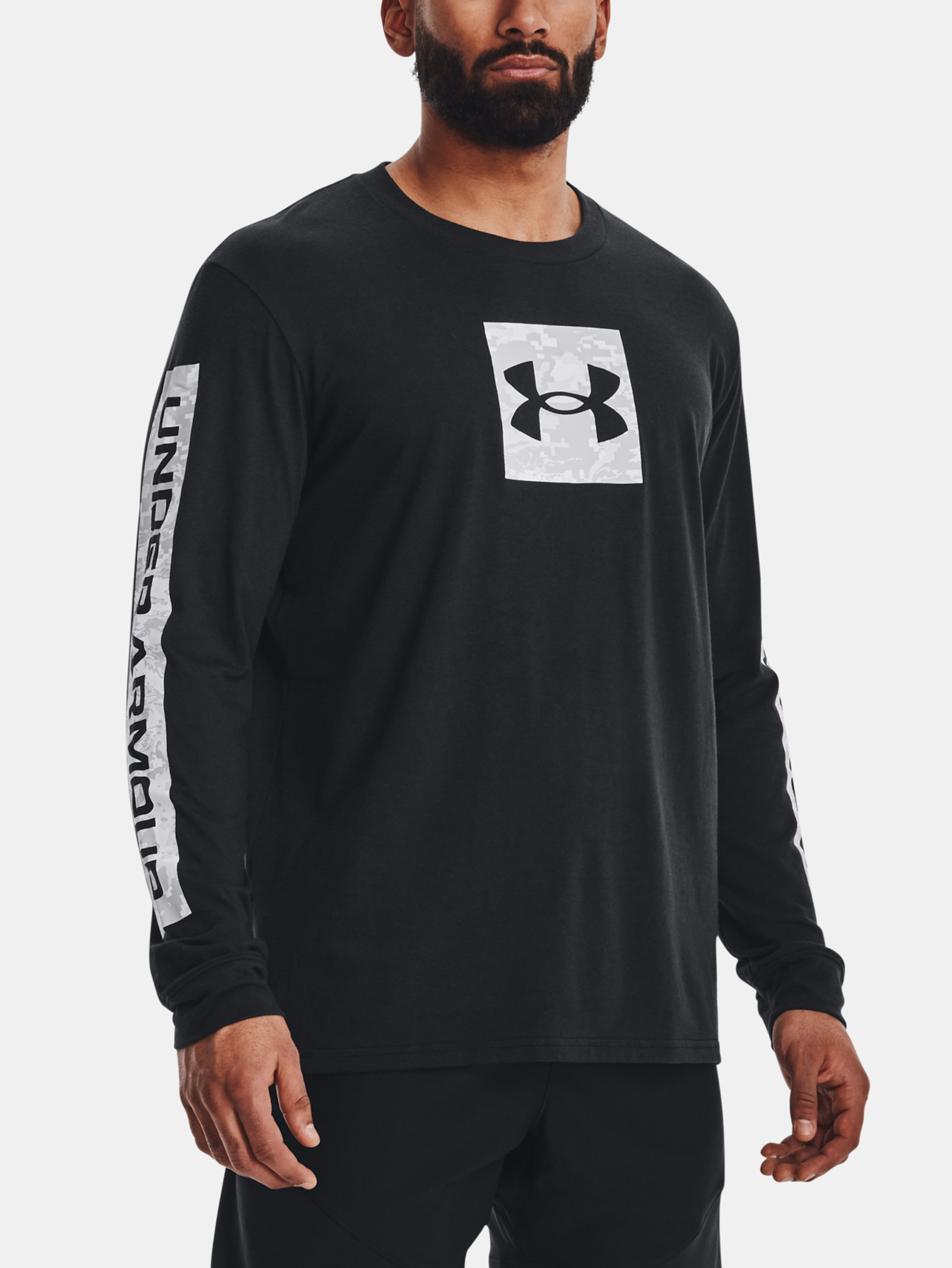 Férfi póló Under Armour UA CAMO BOXED SPORTSTYLE  LS