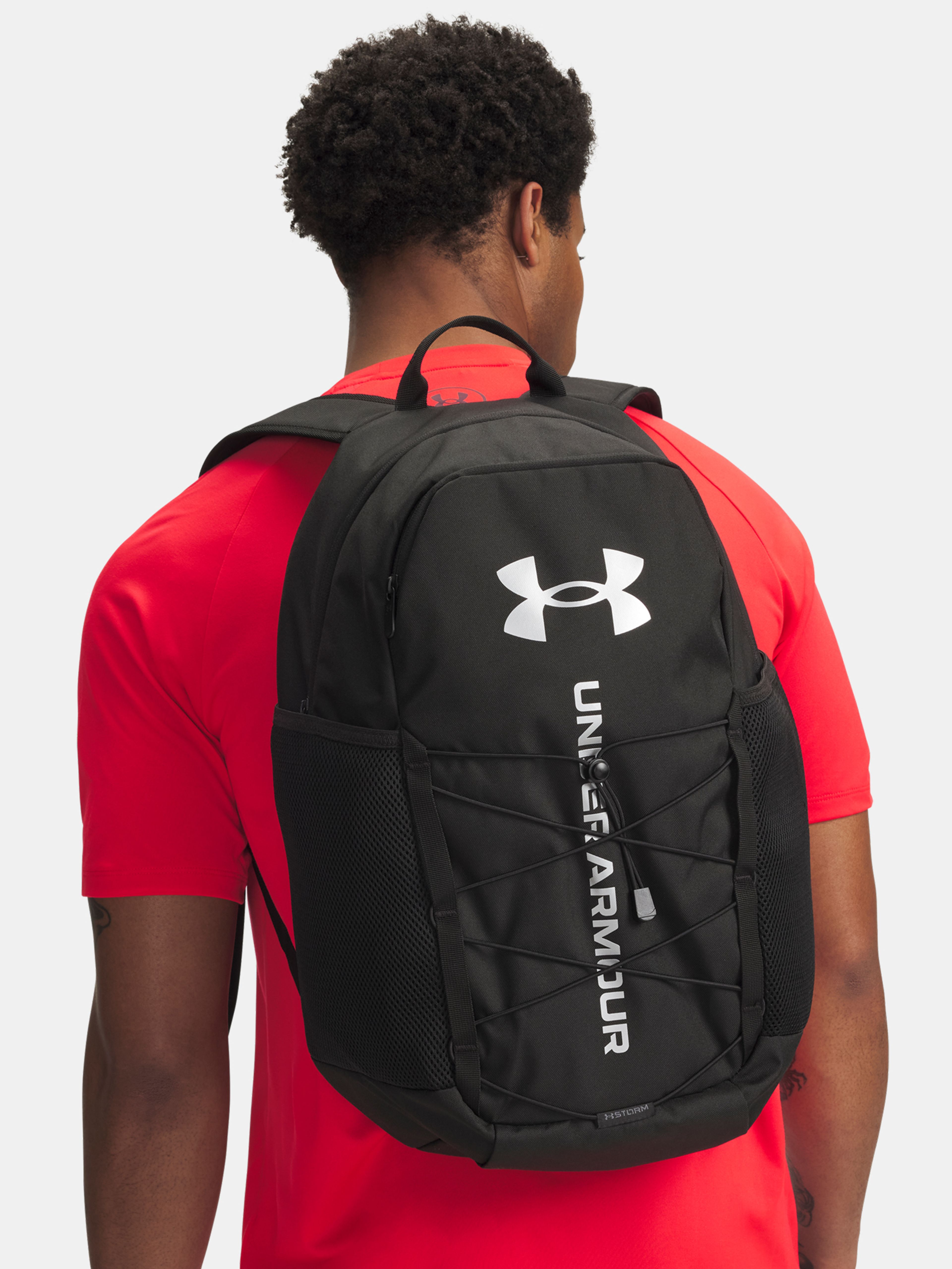 Unisexový batoh Under Armour Hustle Sport 6.0 Backpack-BLK