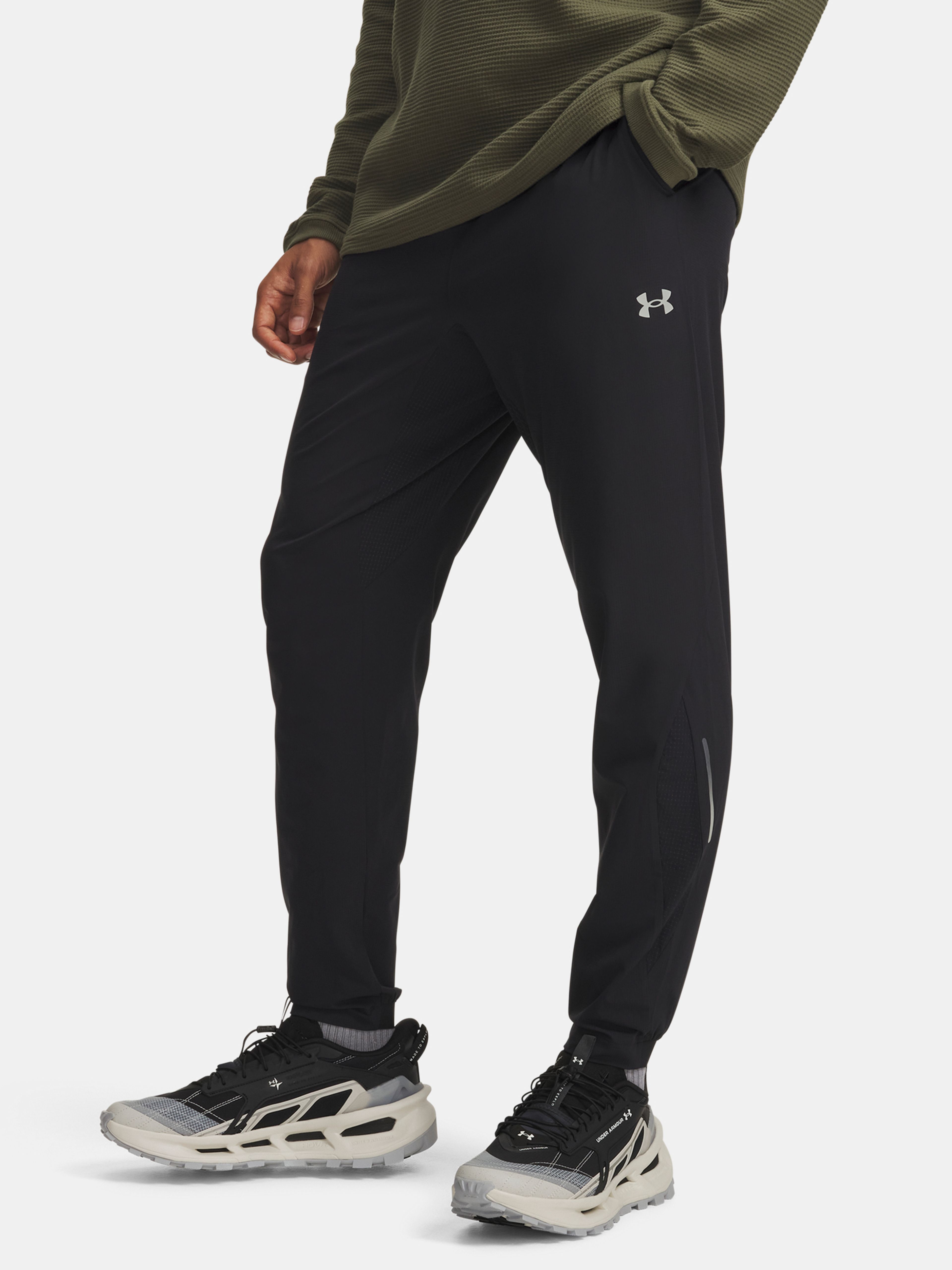Pánske športové nohavice Under Armour M Explor Trail Run Pant - 001