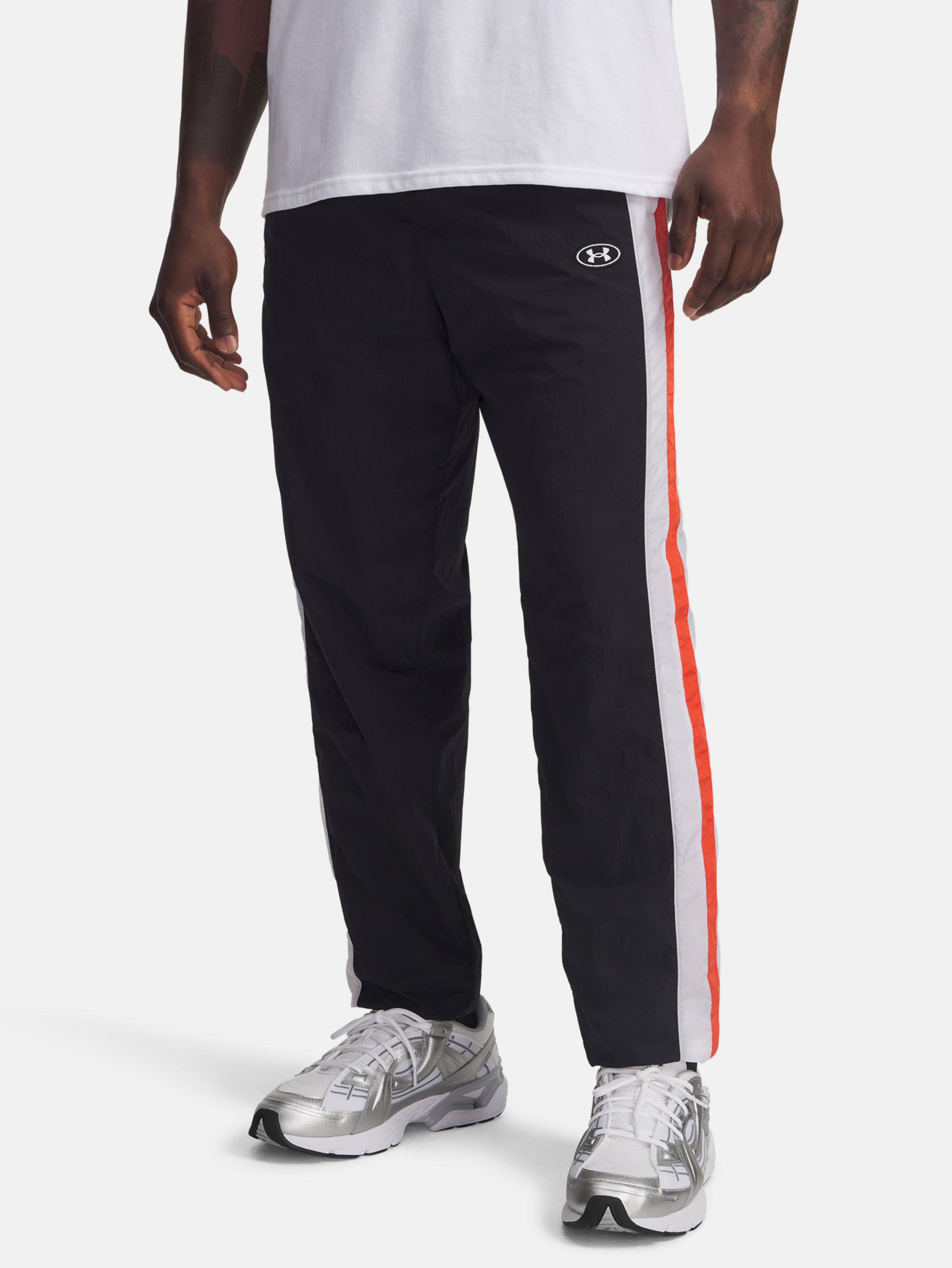 Vyriškos sportinės kelnės Under Armour UA Icon Wvn Track Pnt-BLK