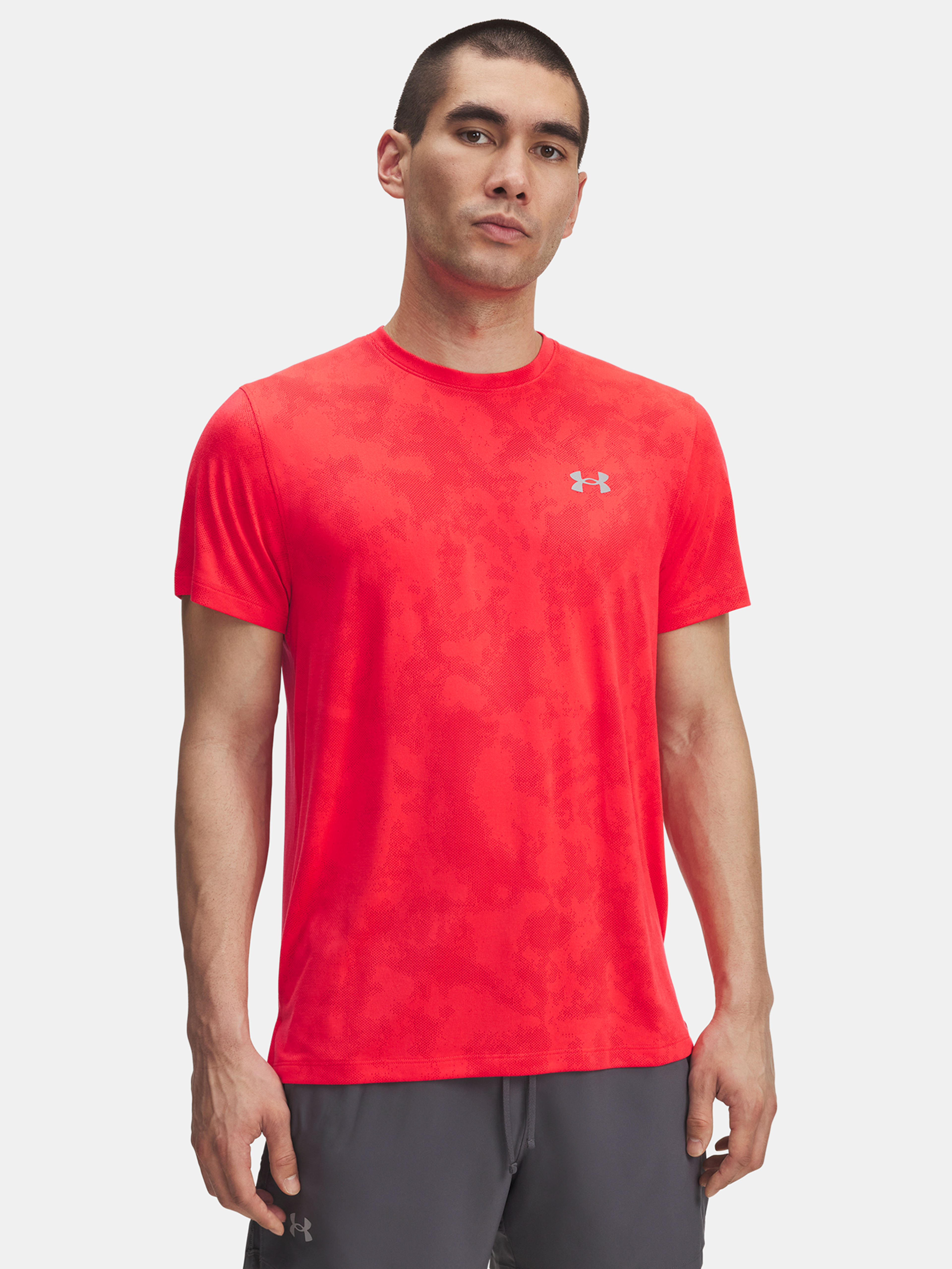 Férfi póló Under Armour UA Launch Camo SS-RED