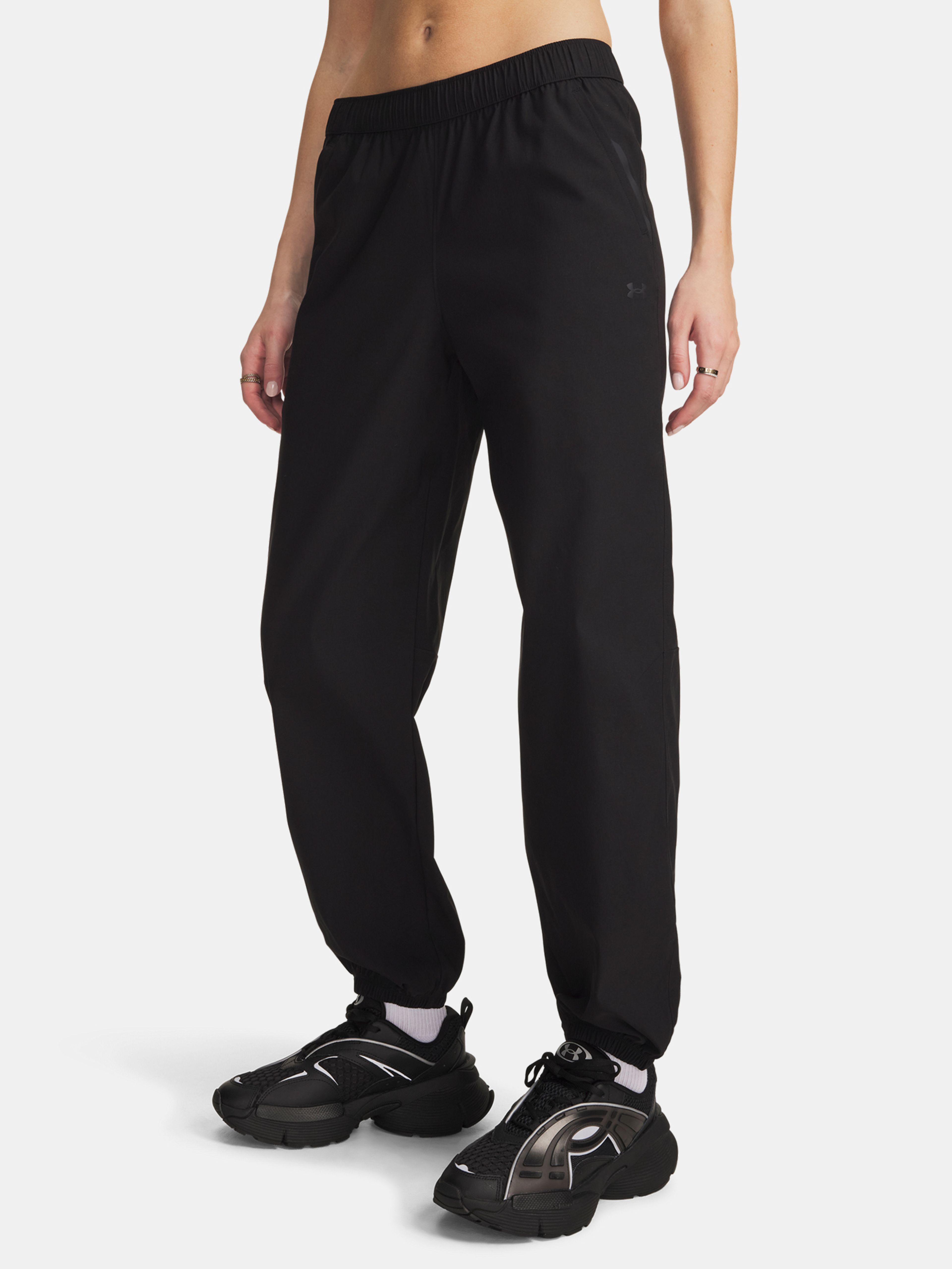 Női melegítők Under Armour Unstoppable Wvn Jogger-BLK