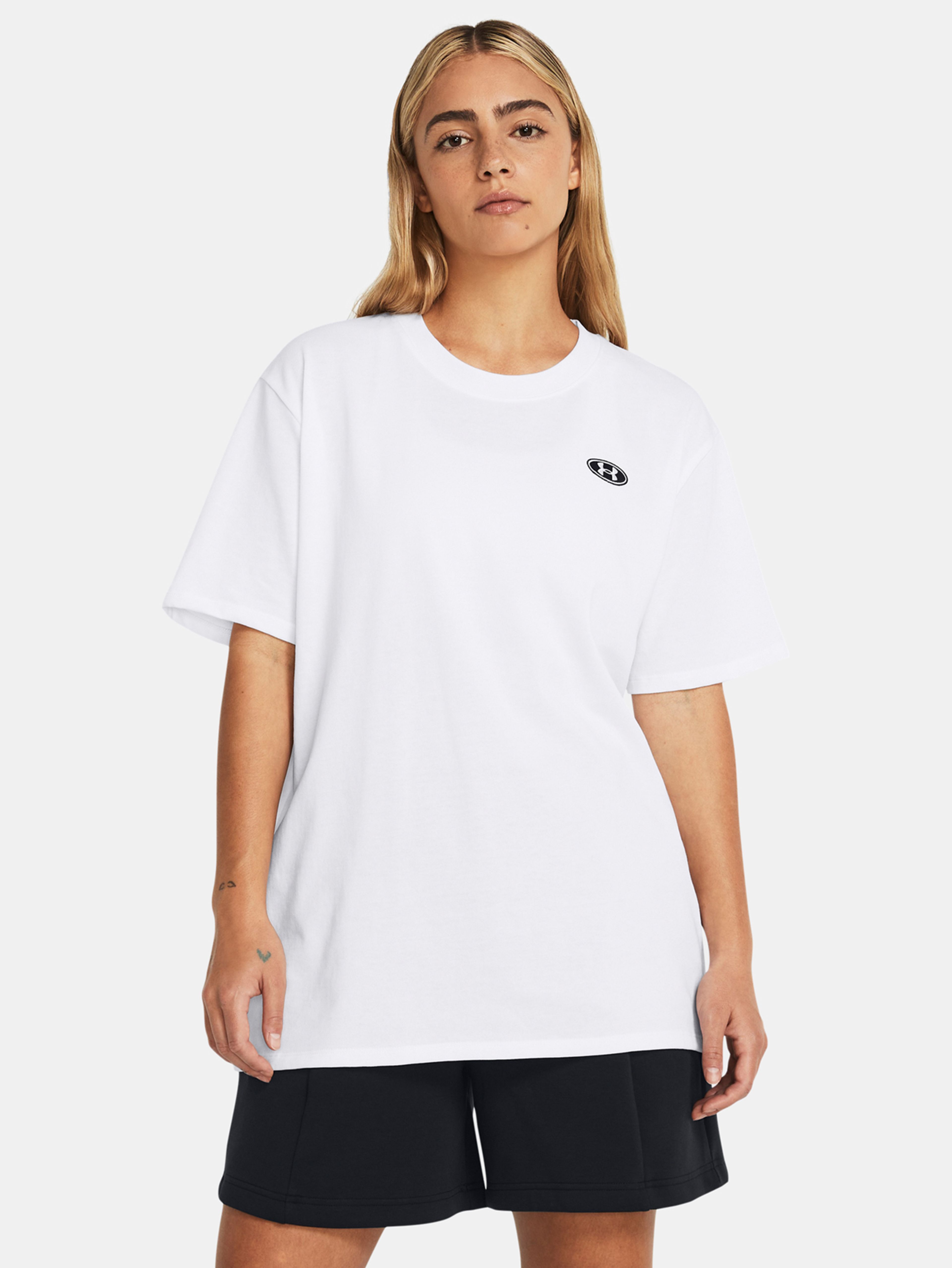 Női póló Under Armour UA HW Embroid Patch BFOS SS