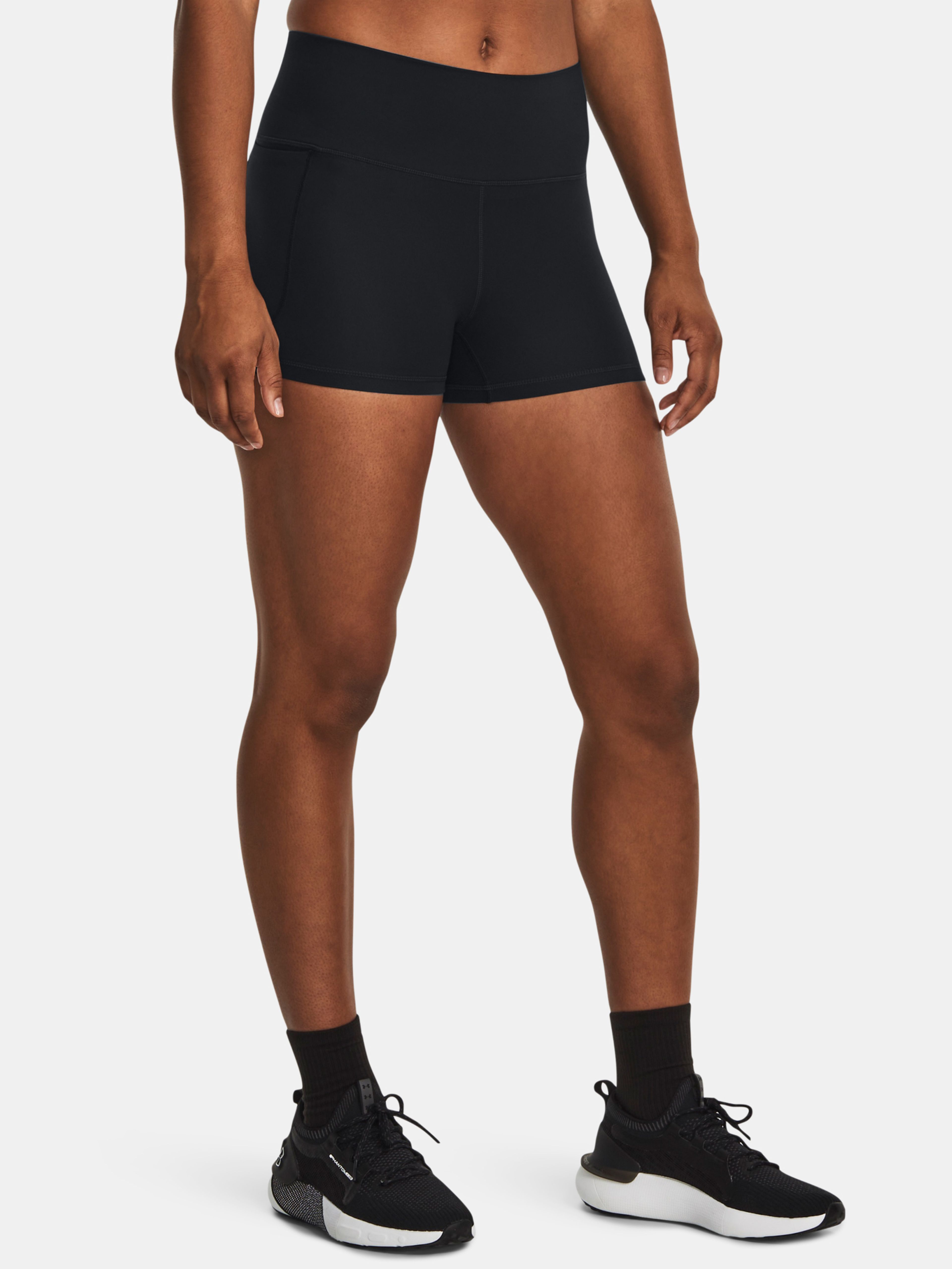 Női rövidnadrágok Under Armour UA Meridian Shorty