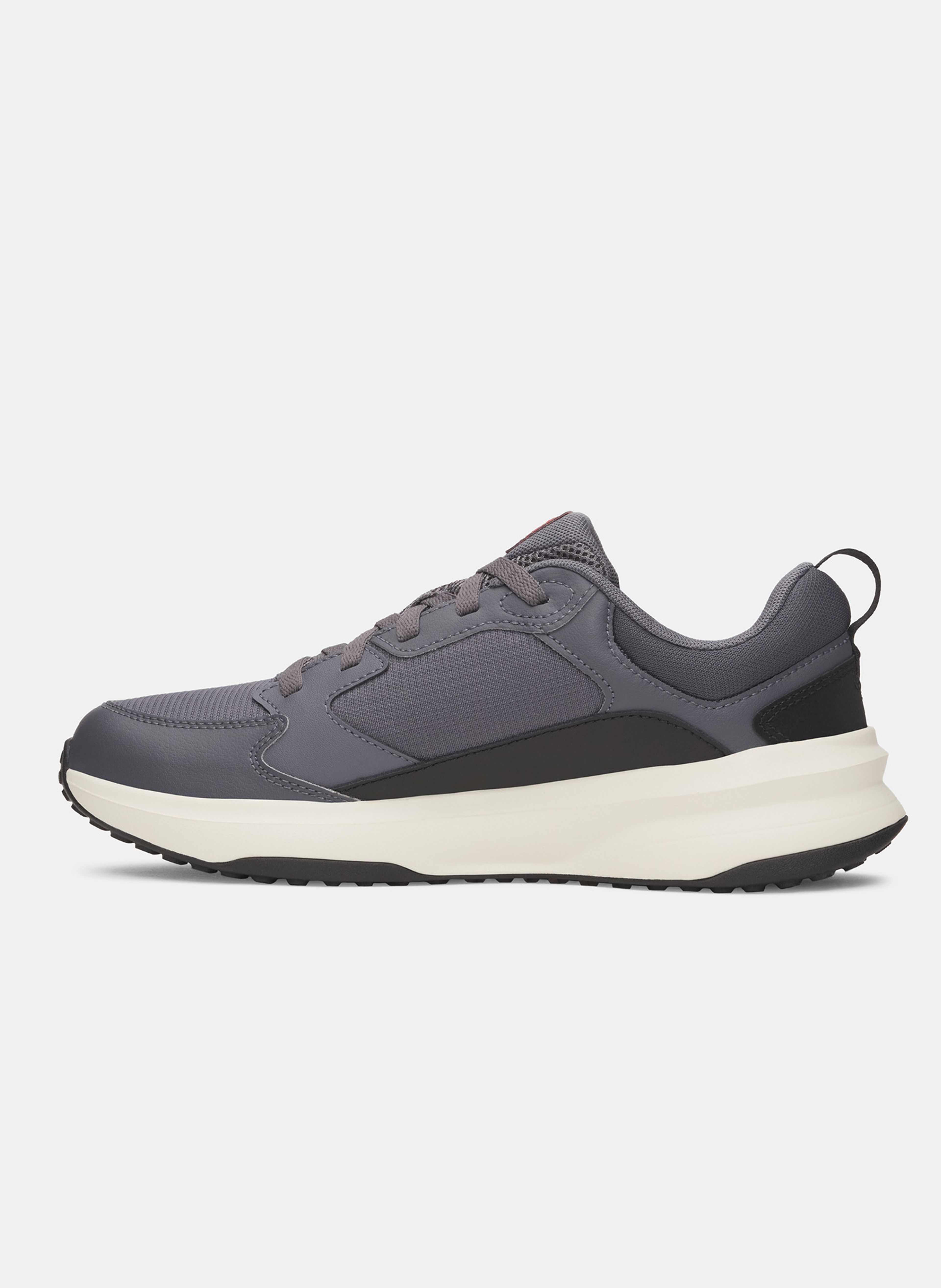 Meeste tossud Under Armour UA Charged Edge - 003